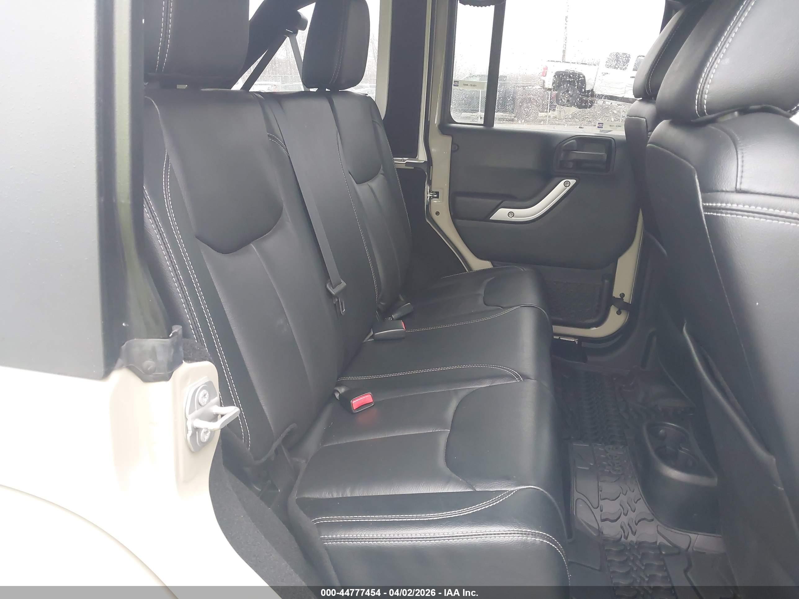 JEEP WRANGLER image 8
