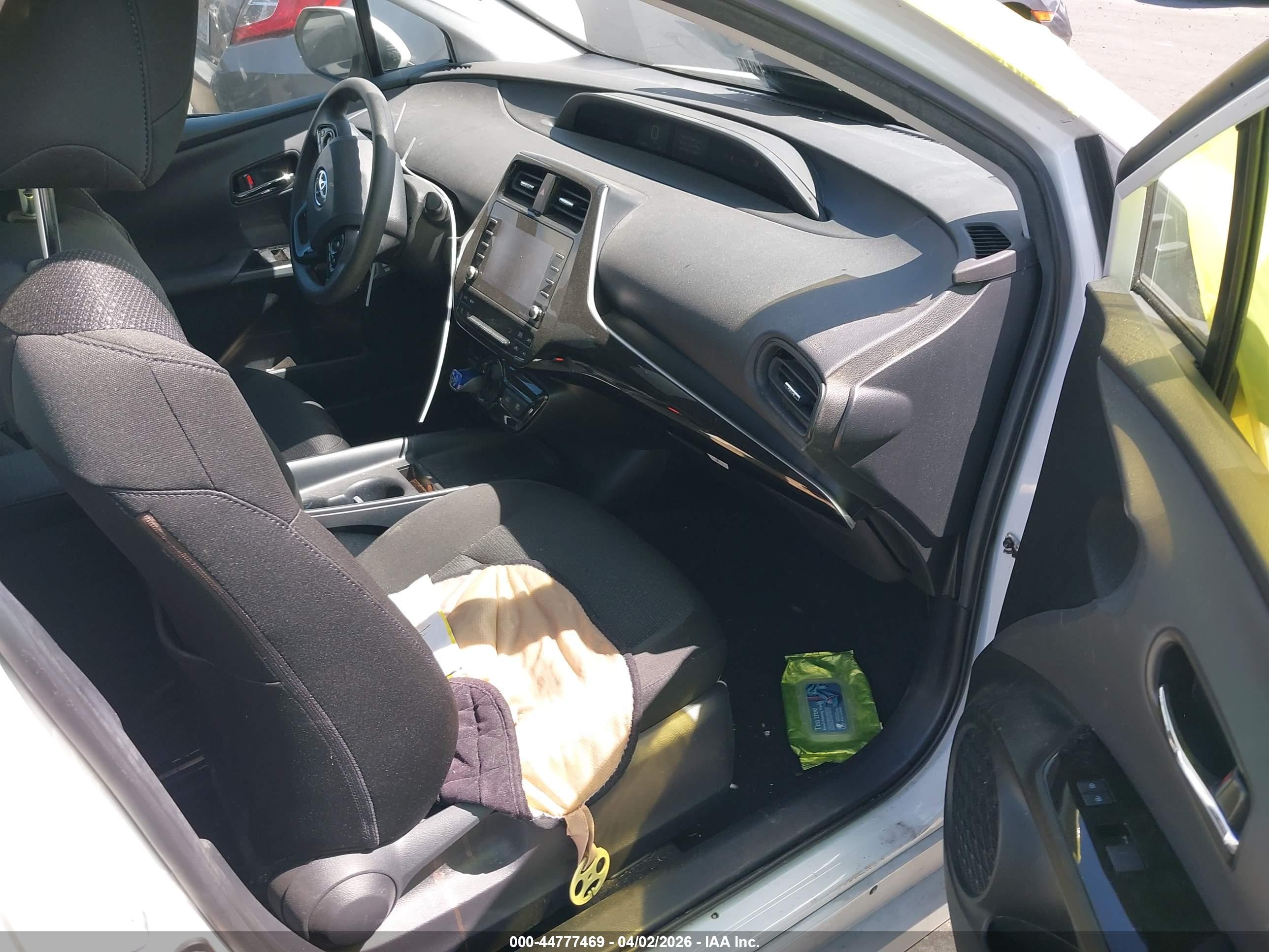 TOYOTA PRIUS image 5