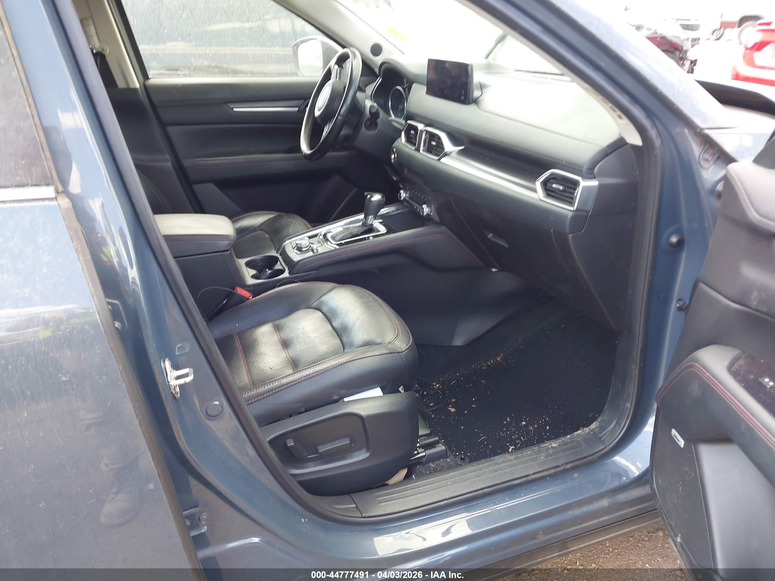 MAZDA CX-5 image 5