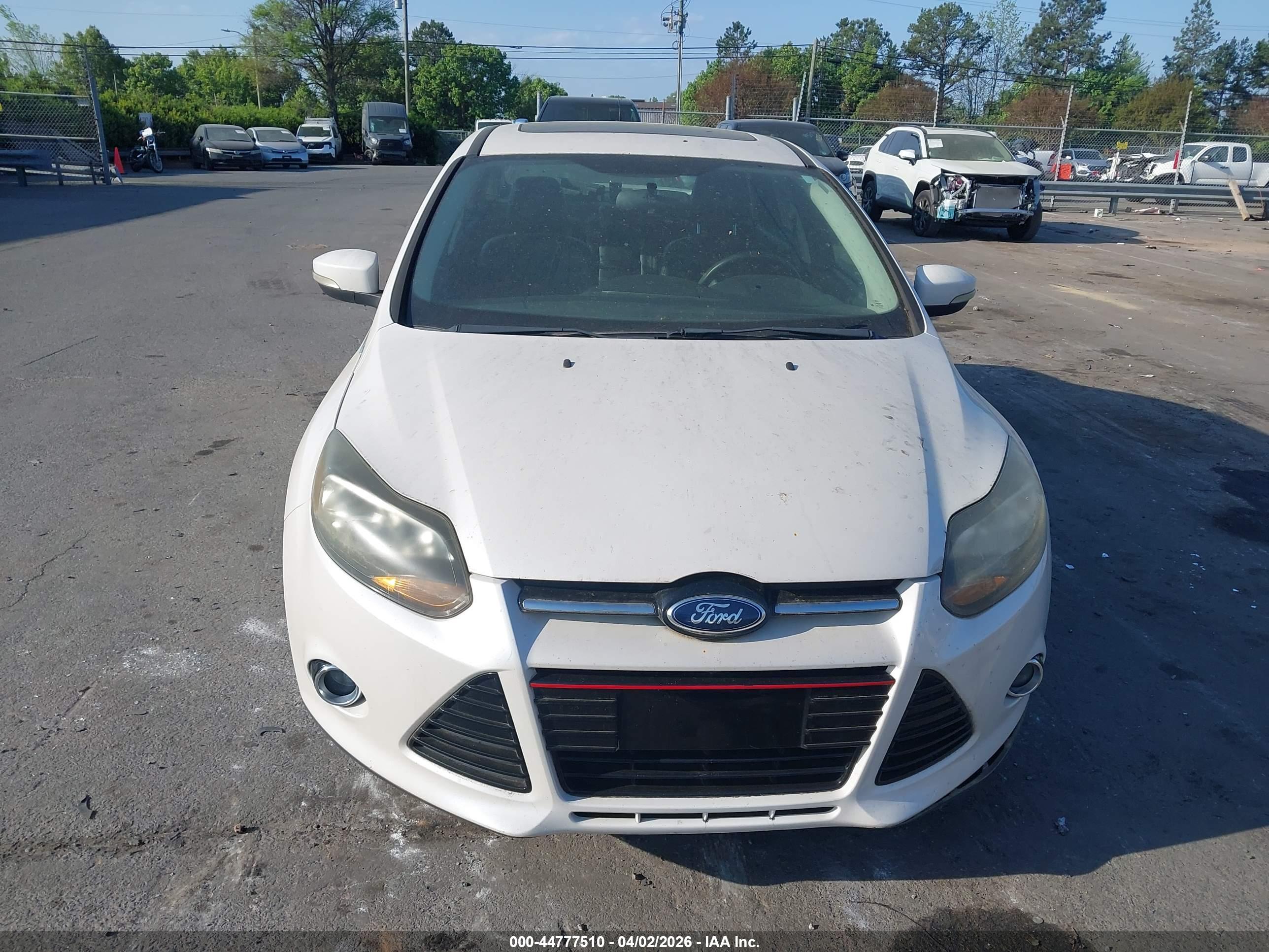 FORD FOCUS image 6