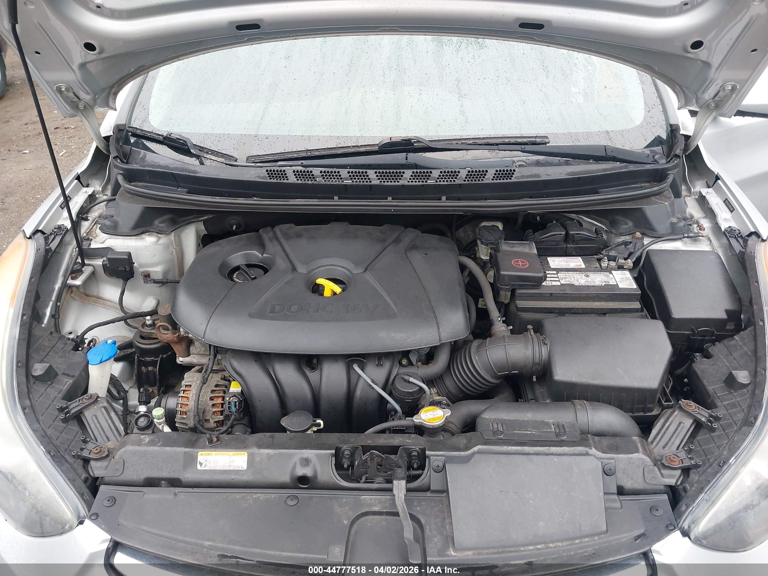 HYUNDAI ELANTRA image 10