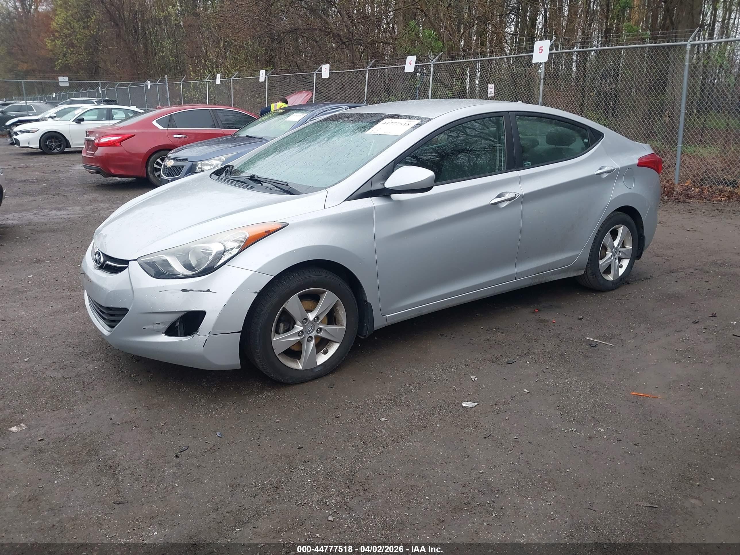 HYUNDAI ELANTRA image 2