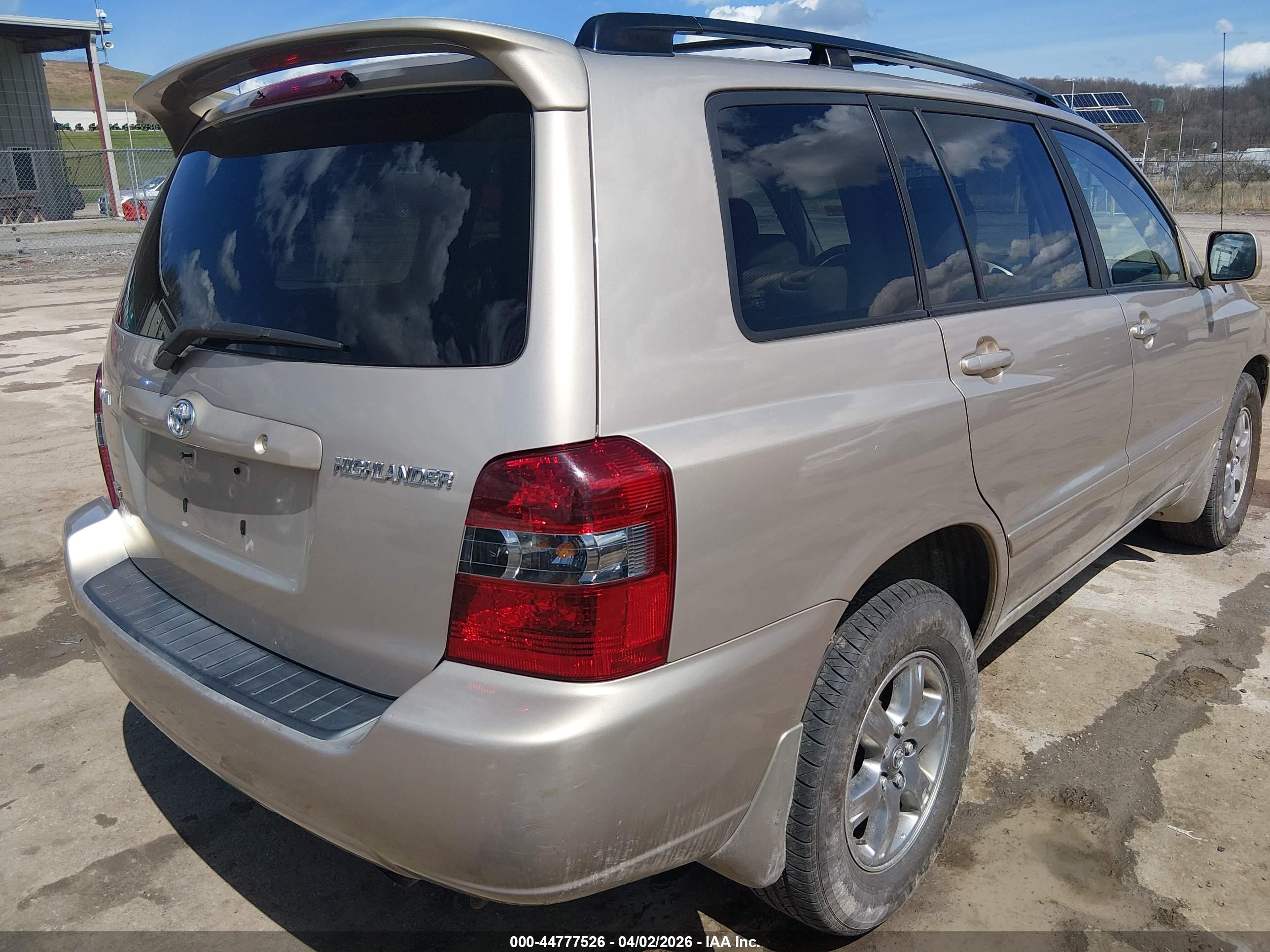 TOYOTA HIGHLANDER image 4