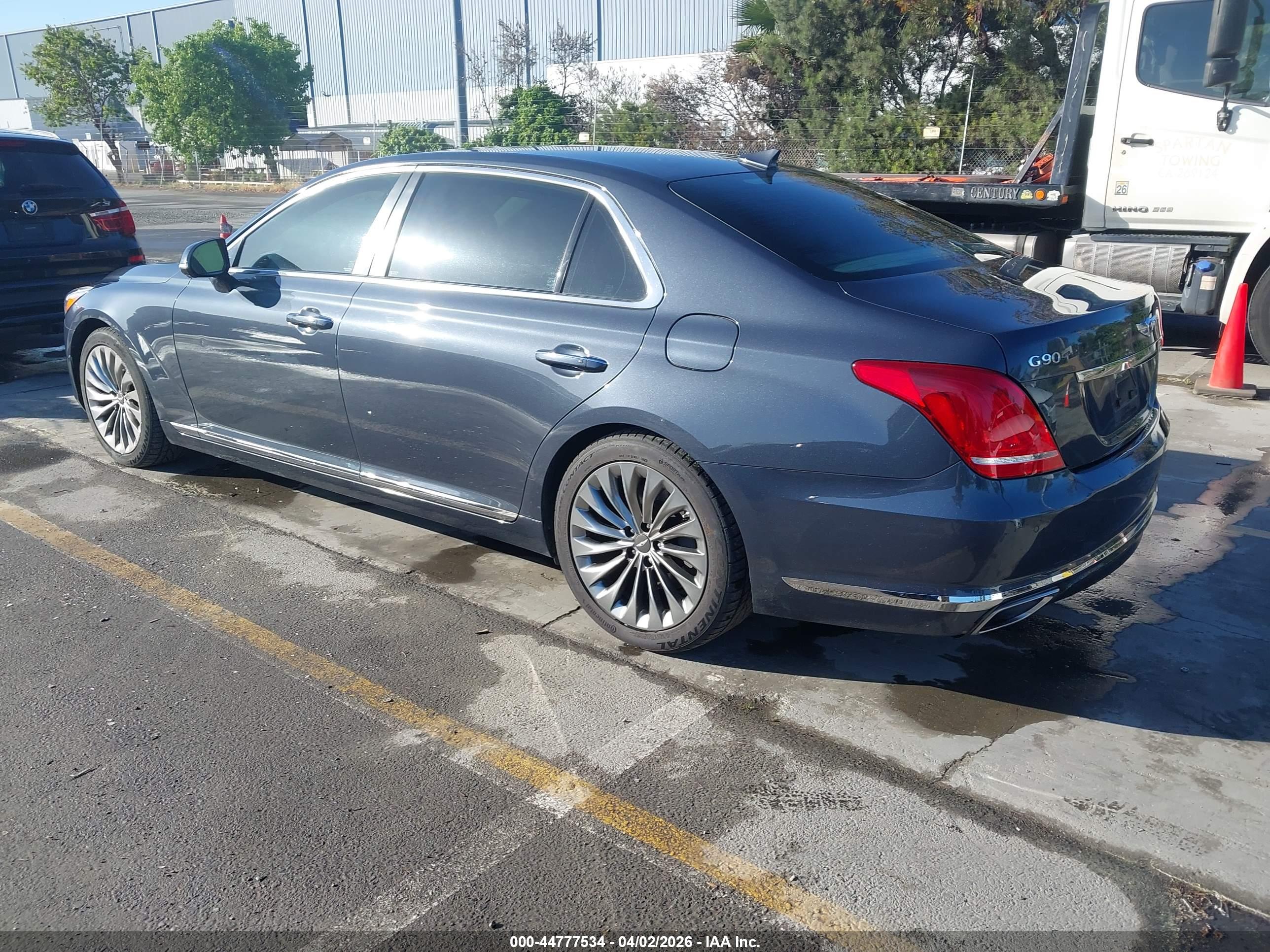 GENESIS G90 image 3