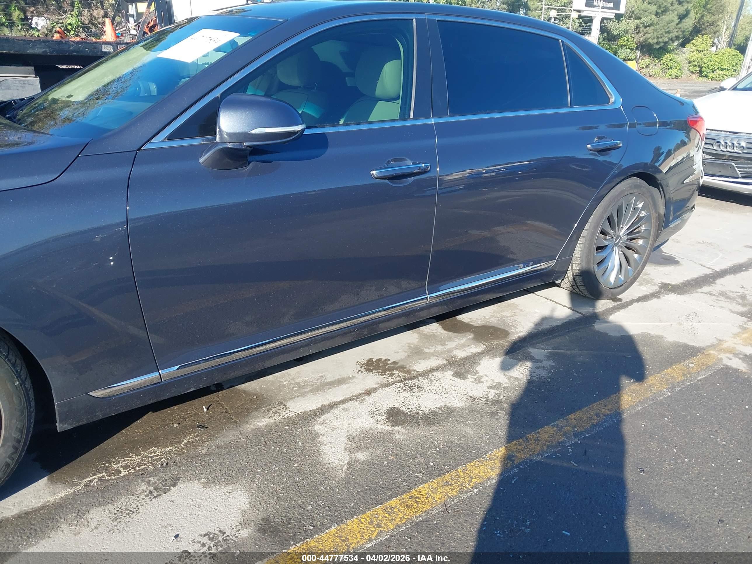 GENESIS G90 image 6