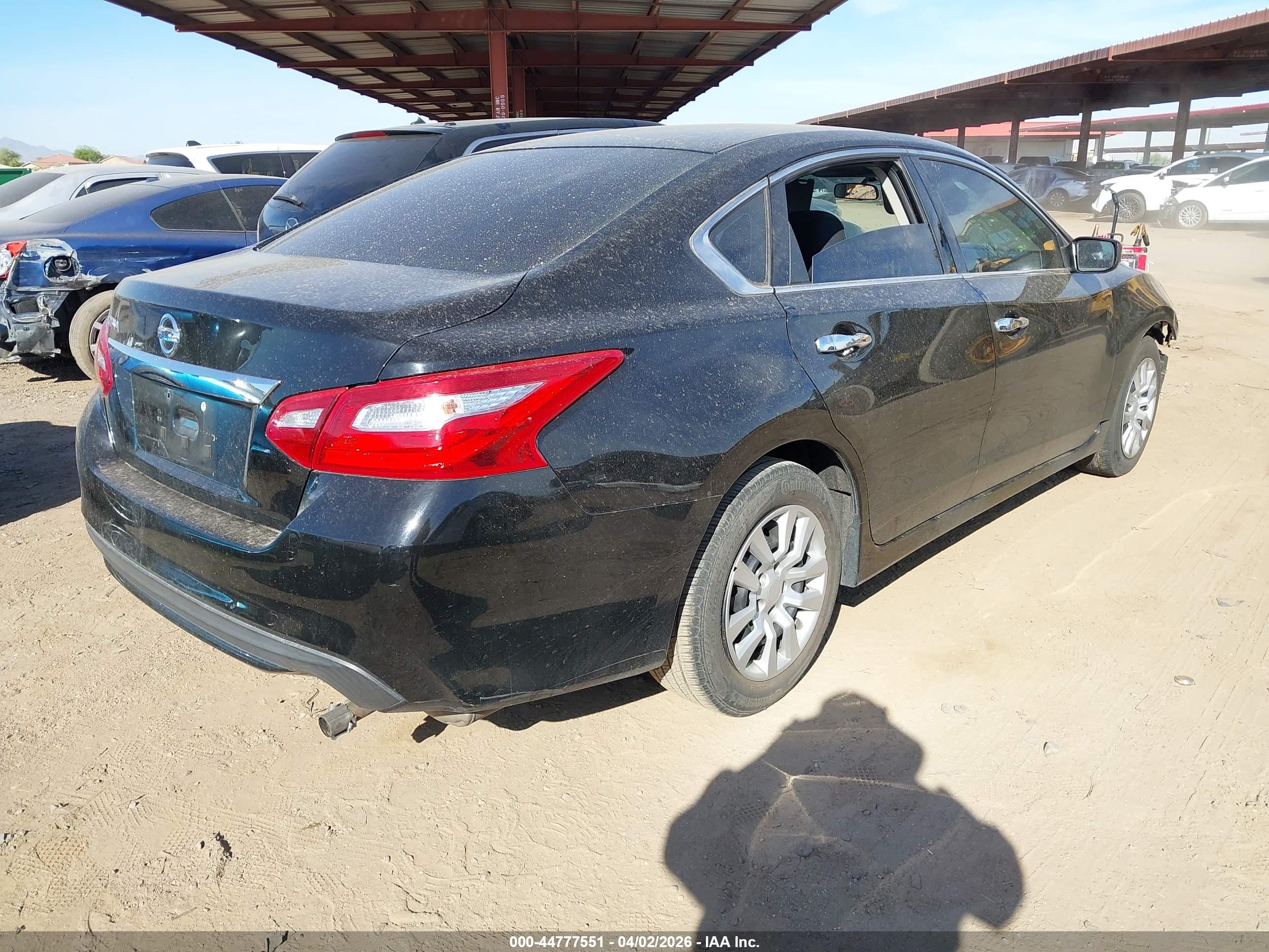 NISSAN ALTIMA image 4