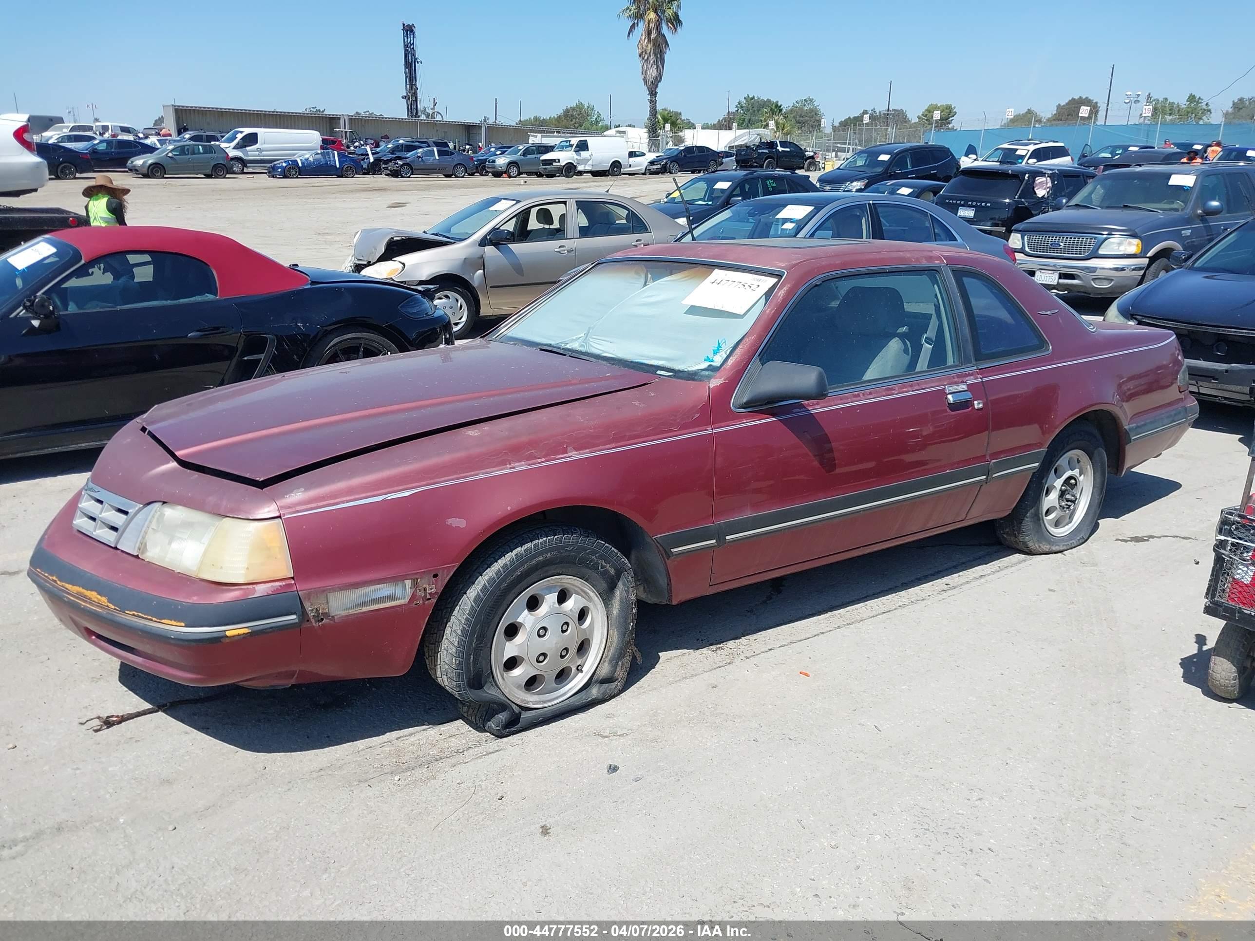 FORD THUNDERBIRD image 2