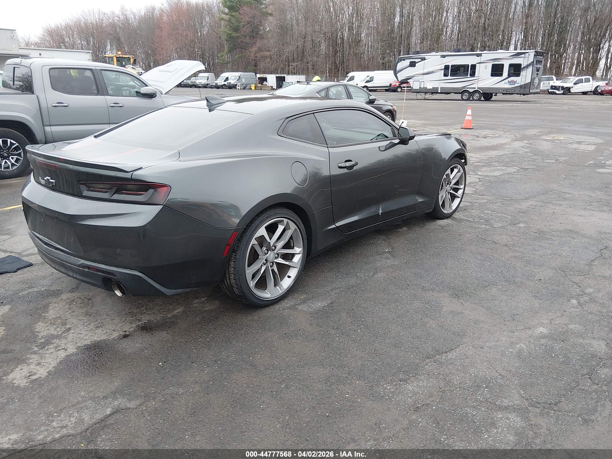 CHEVROLET CAMARO image 4