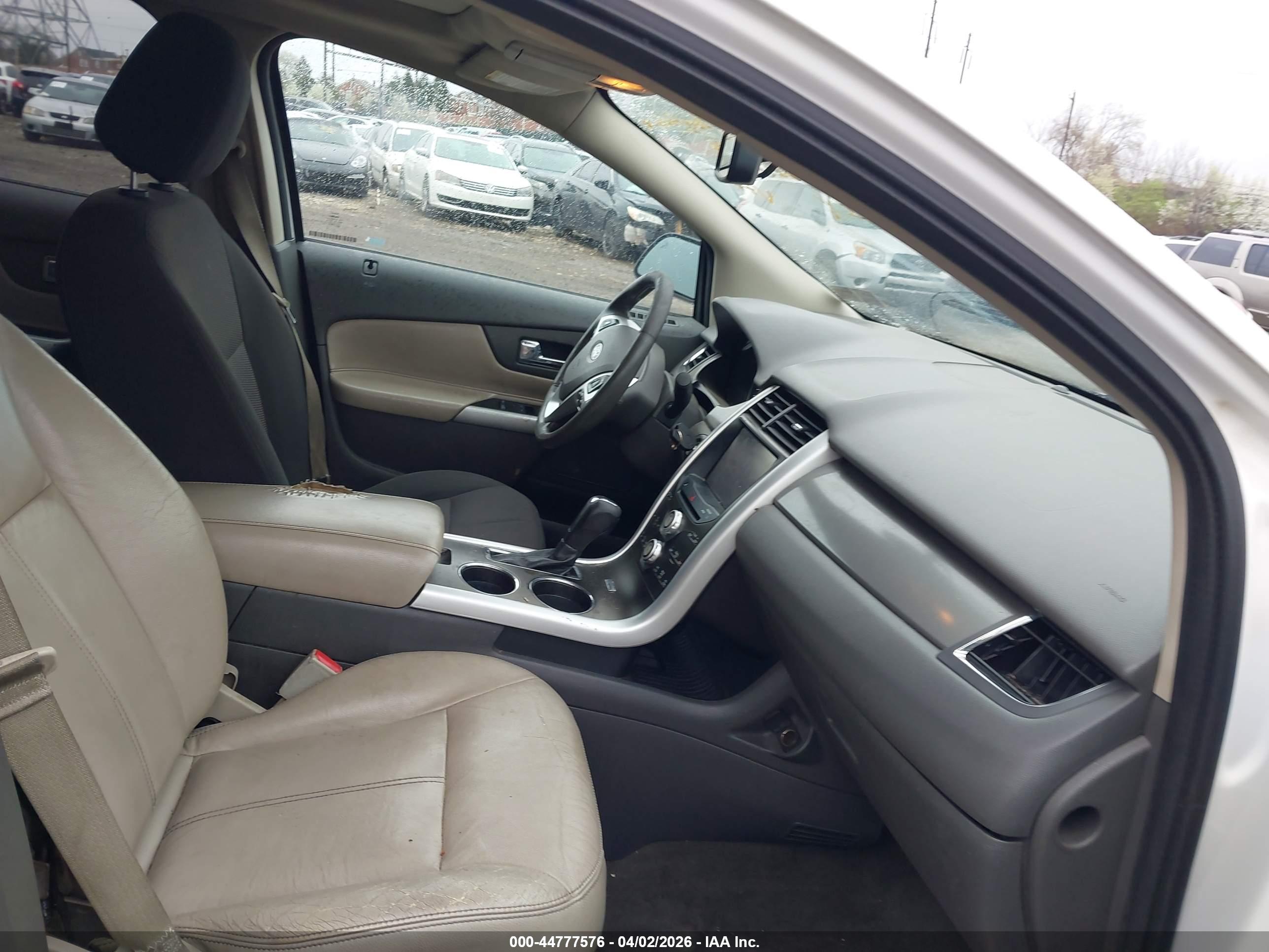 FORD EDGE image 5