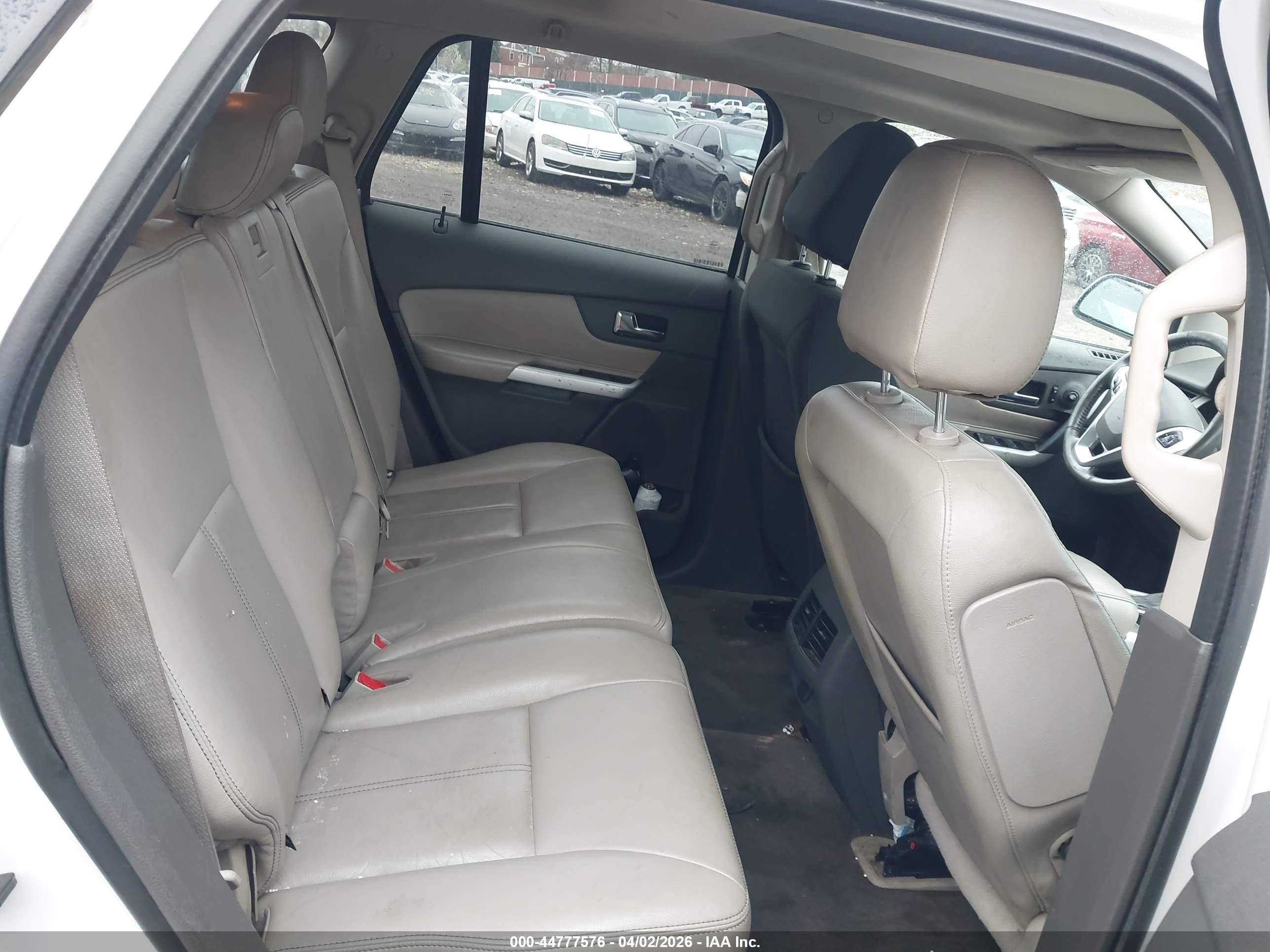 FORD EDGE image 8