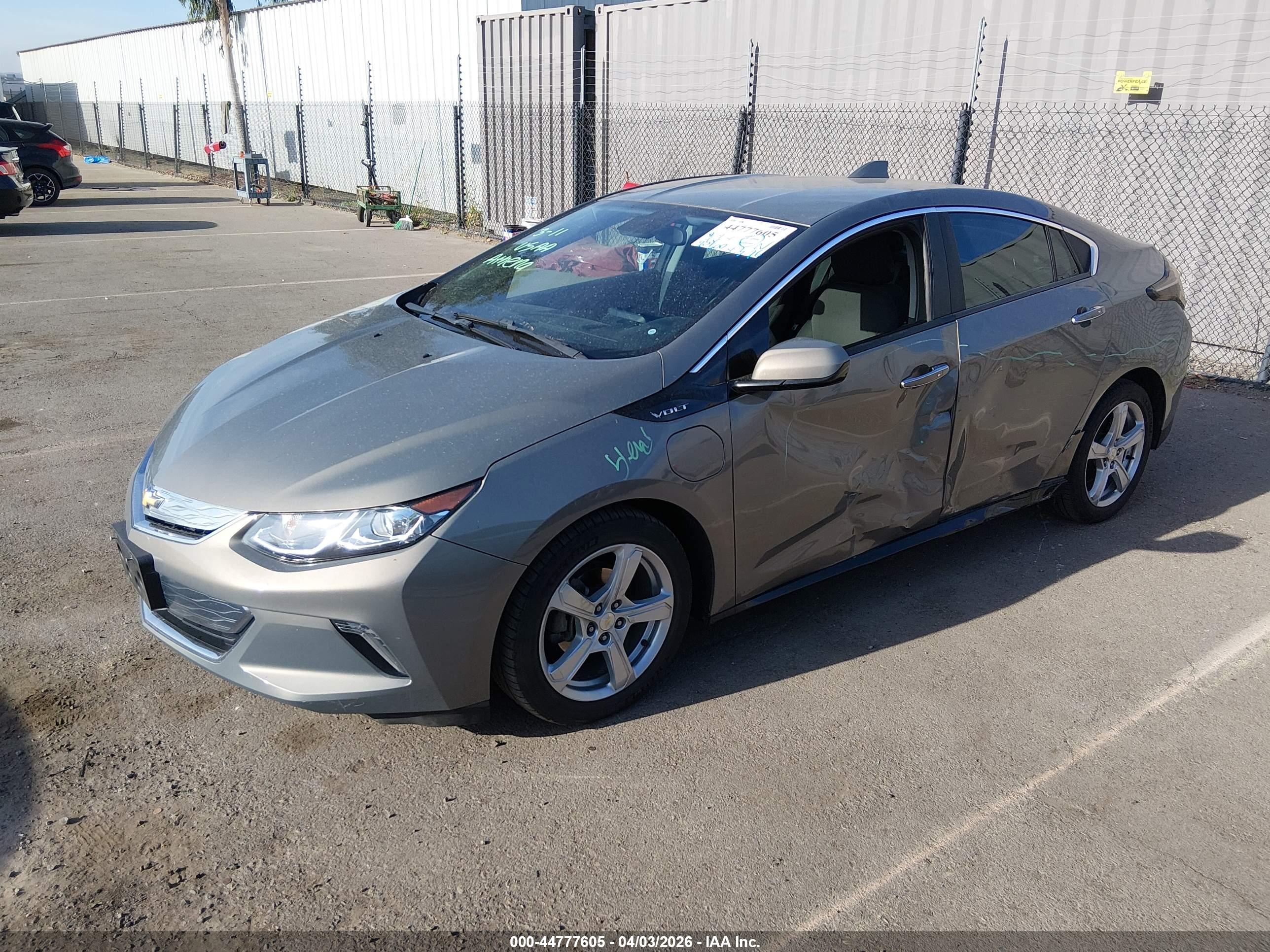 CHEVROLET VOLT image 2