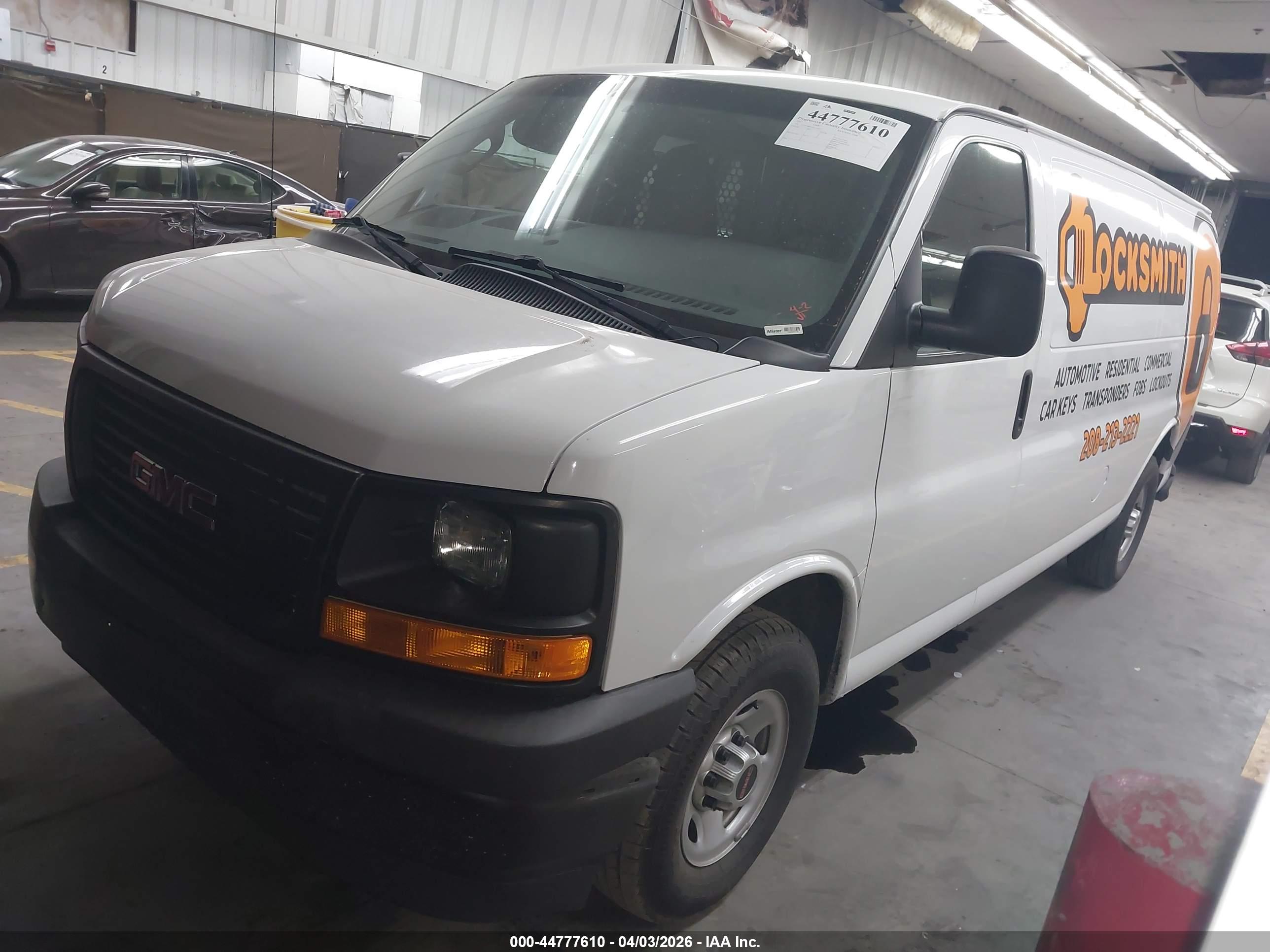 GMC SAVANA image 2