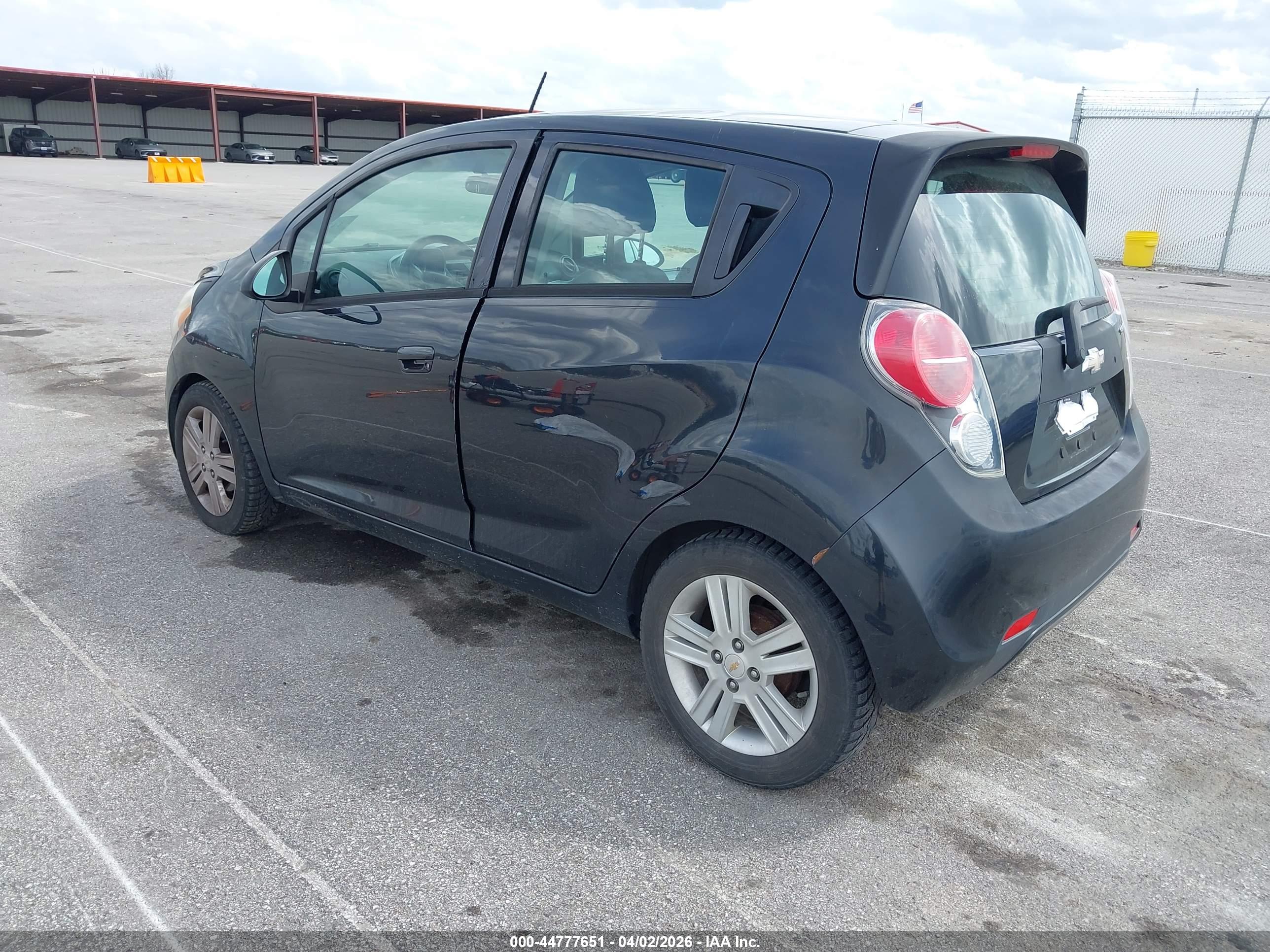 CHEVROLET SPARK image 3