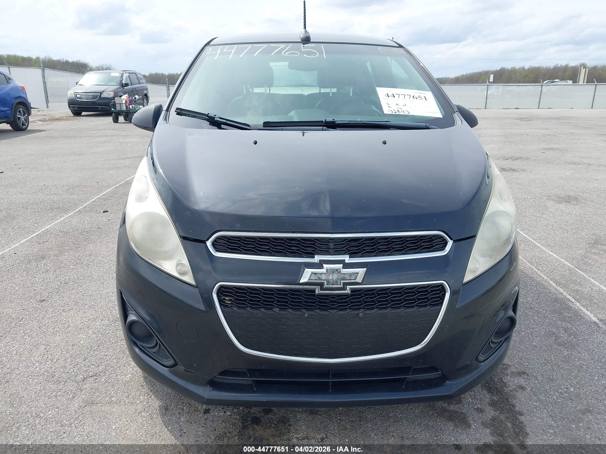 CHEVROLET SPARK image 6