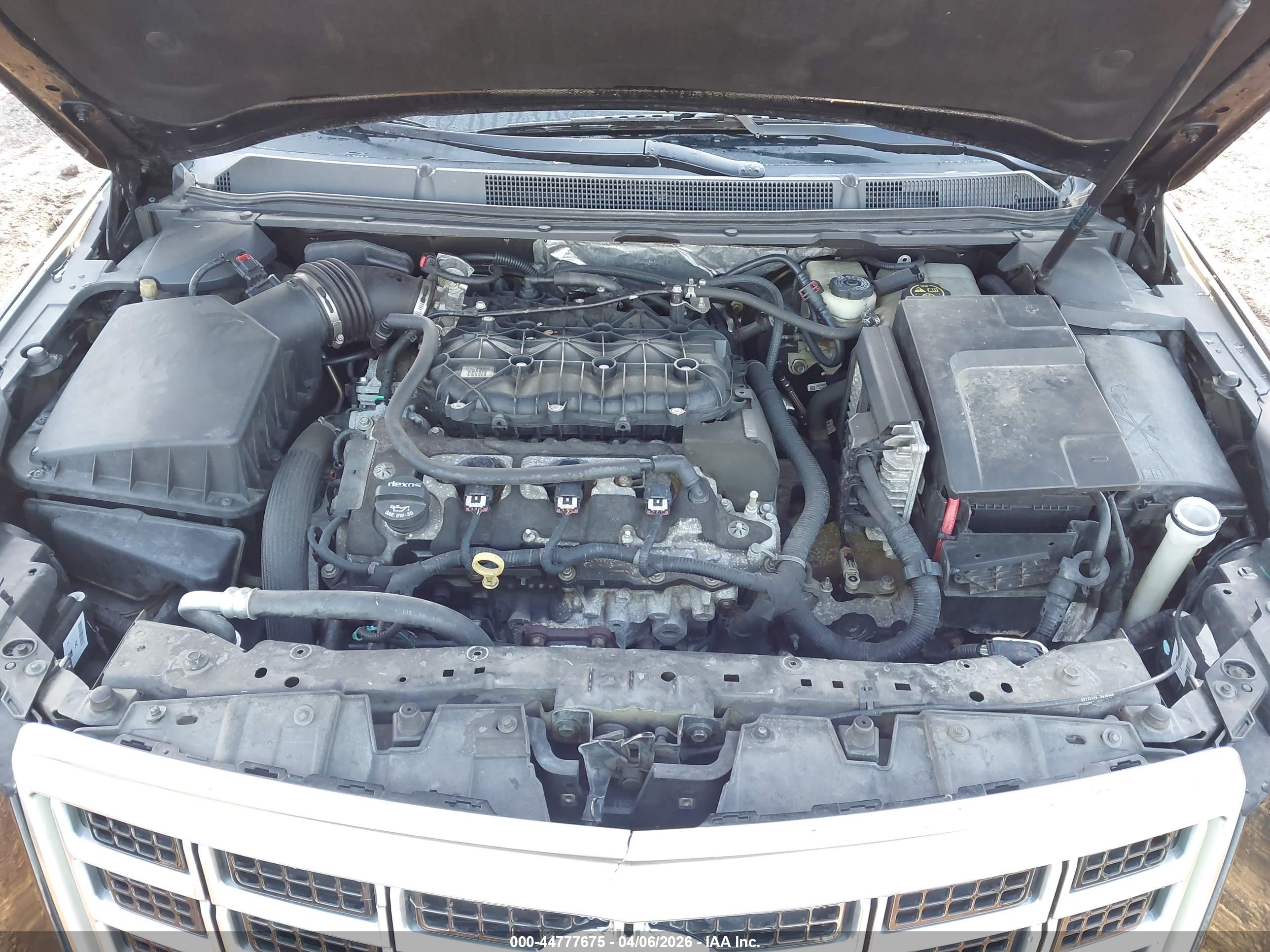 CADILLAC XTS image 10