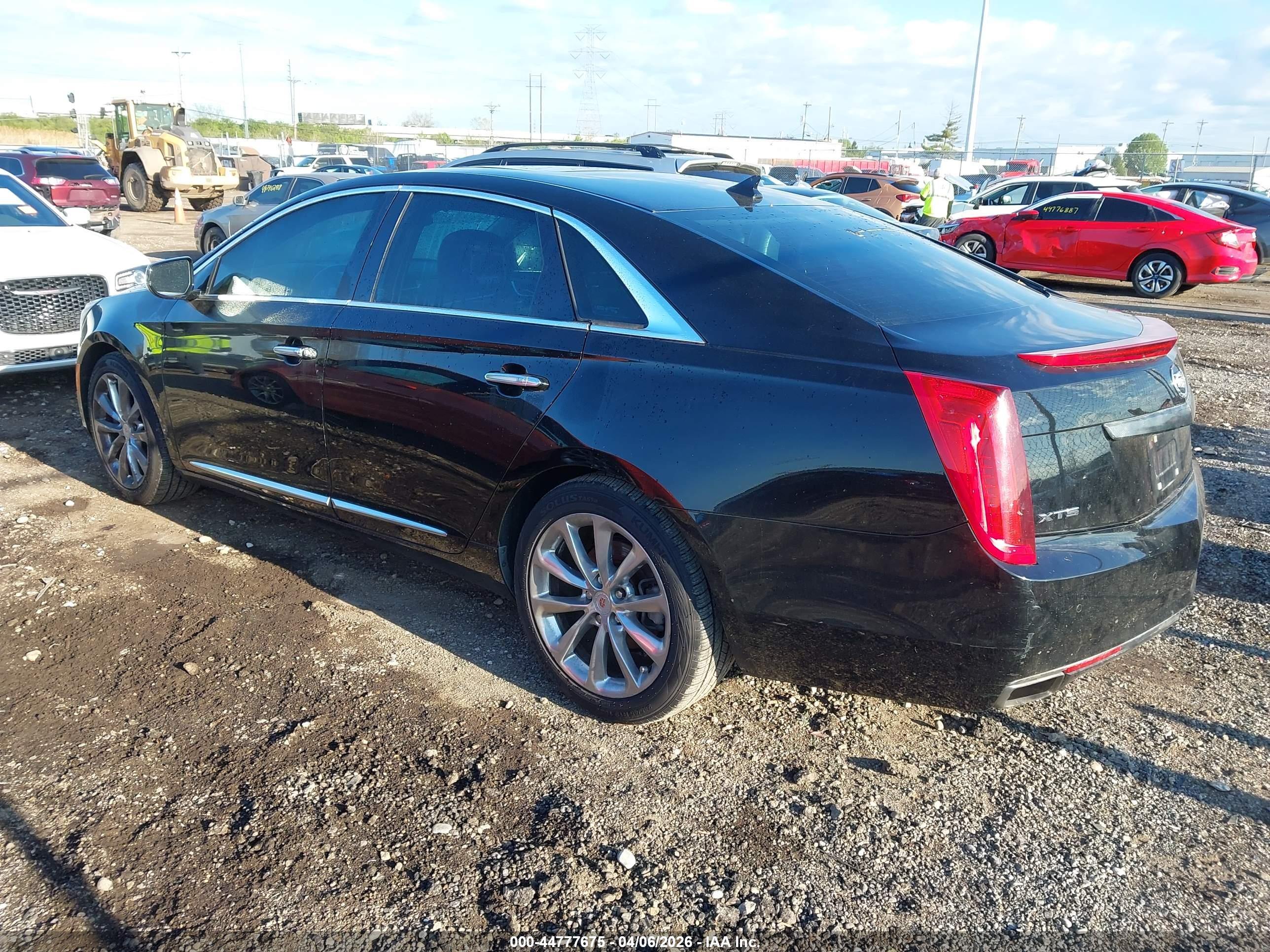 CADILLAC XTS image 3