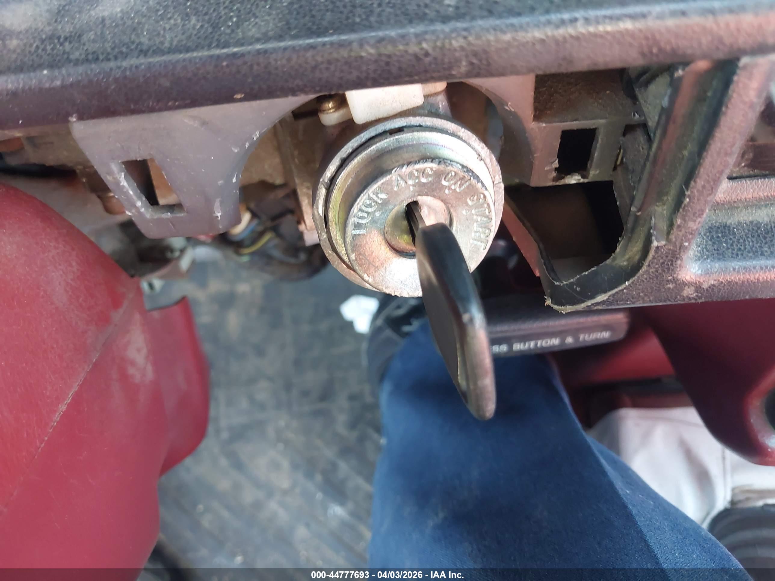 TOYOTA PICKUP image 11