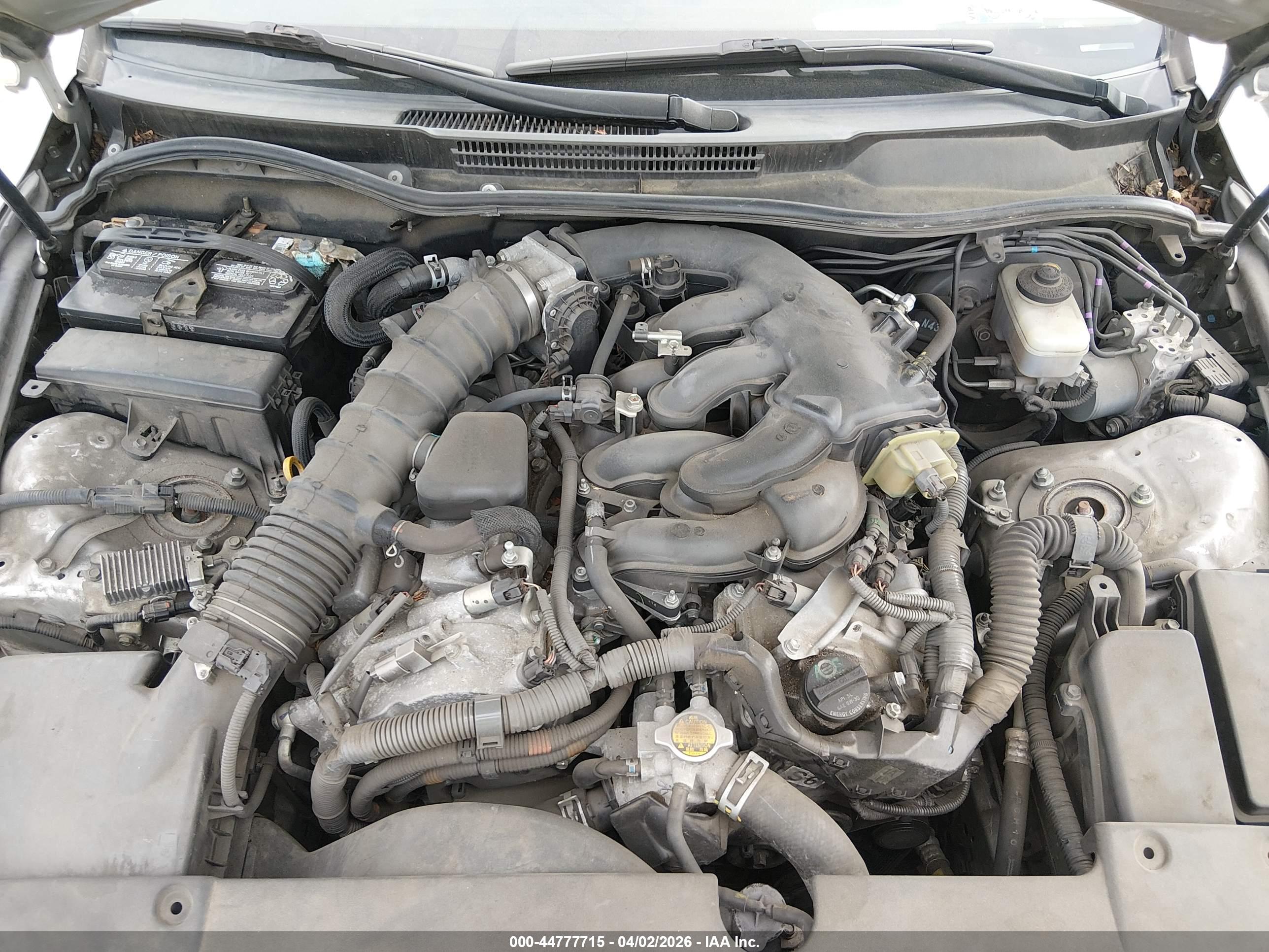 LEXUS IS image 10