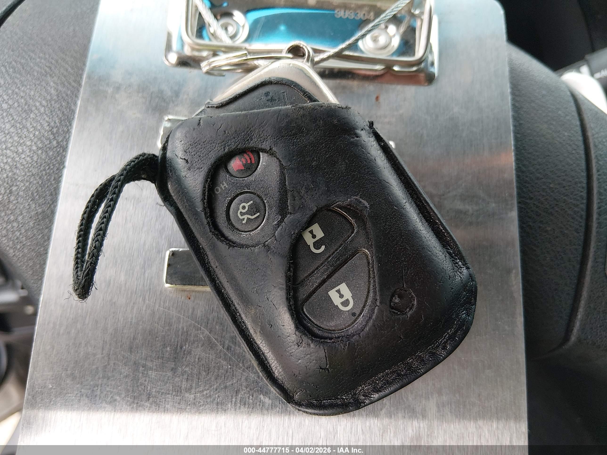 LEXUS IS image 11