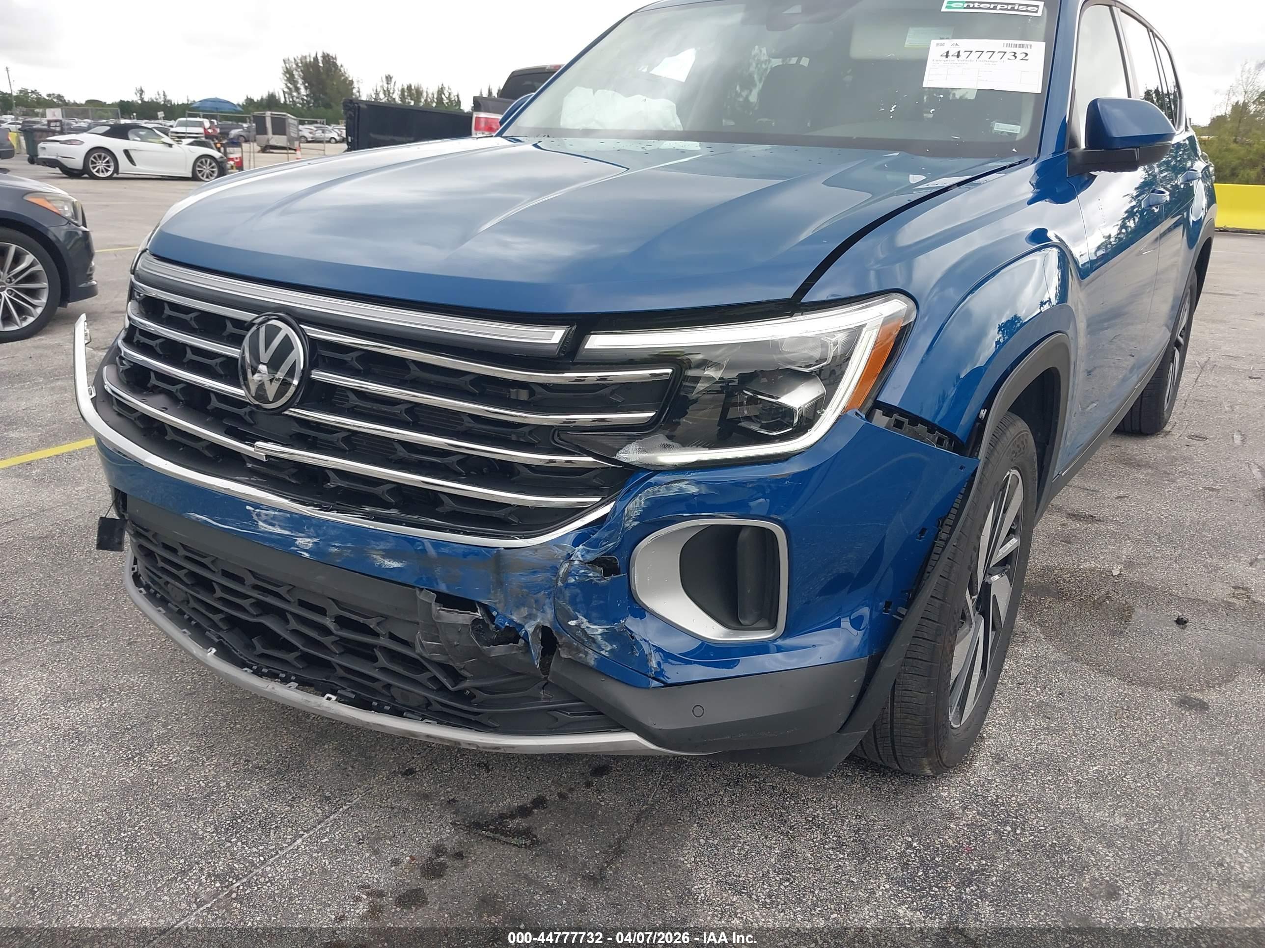 VOLKSWAGEN ATLAS image 6