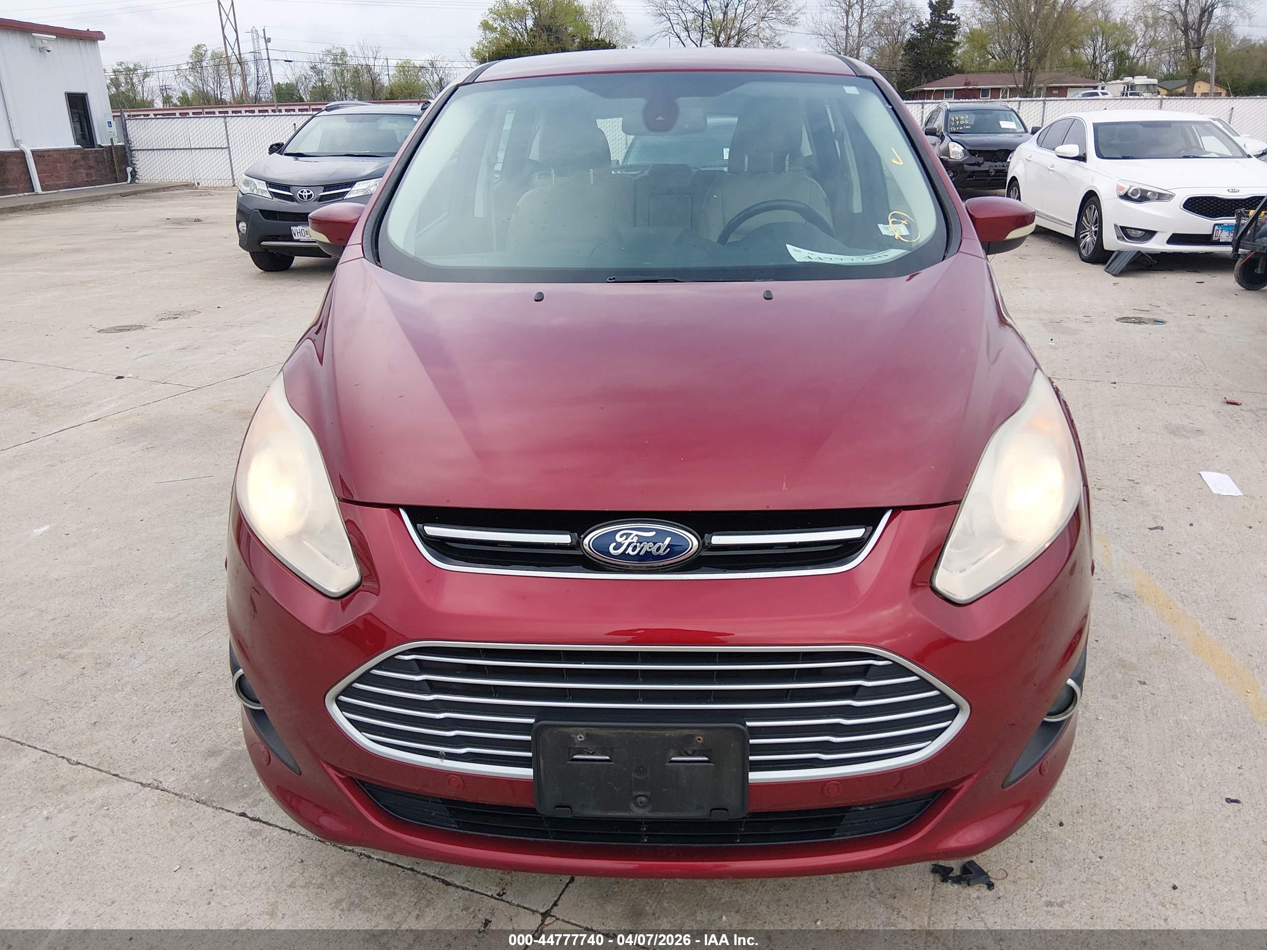FORD C-MAX image 6