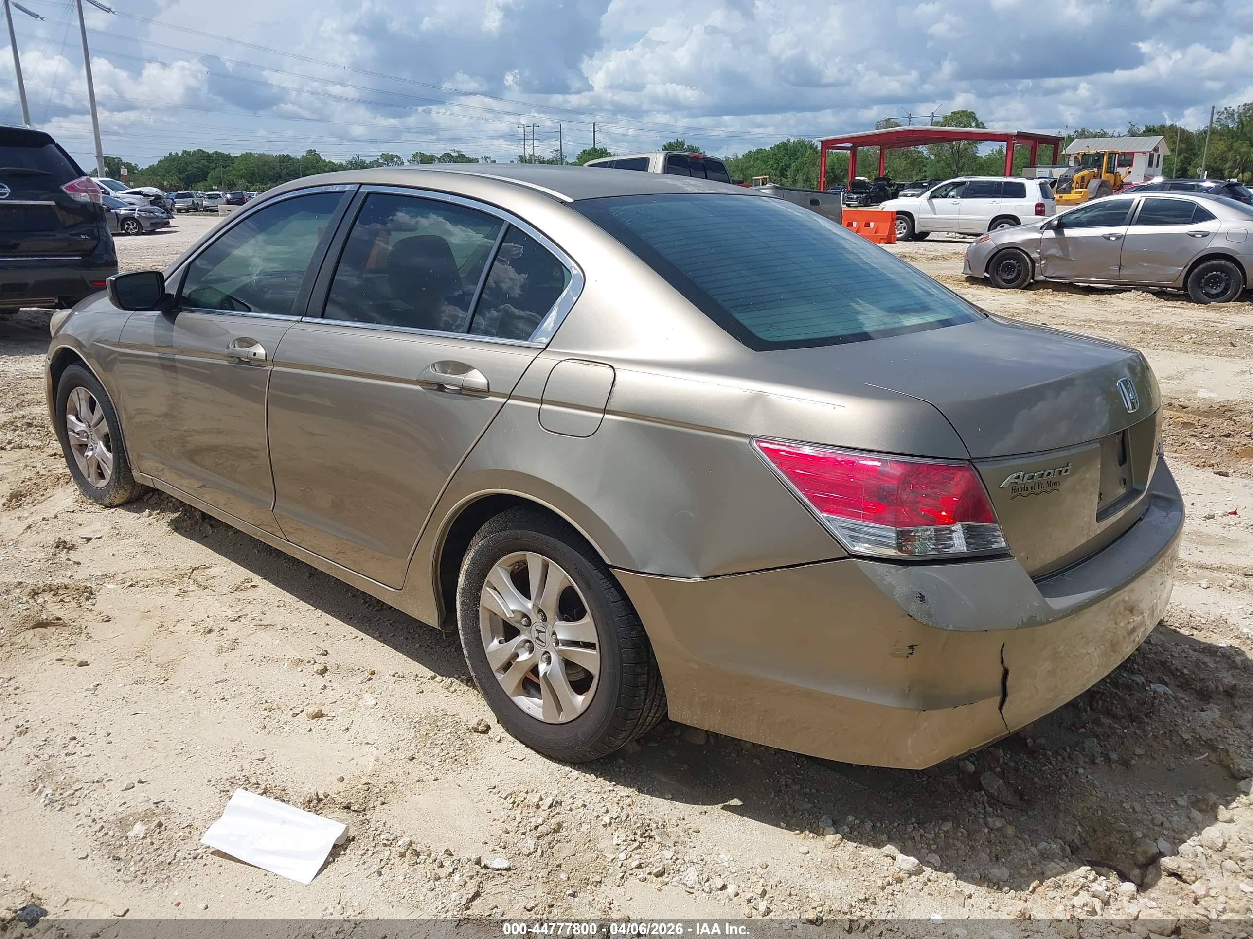 HONDA ACCORD image 3