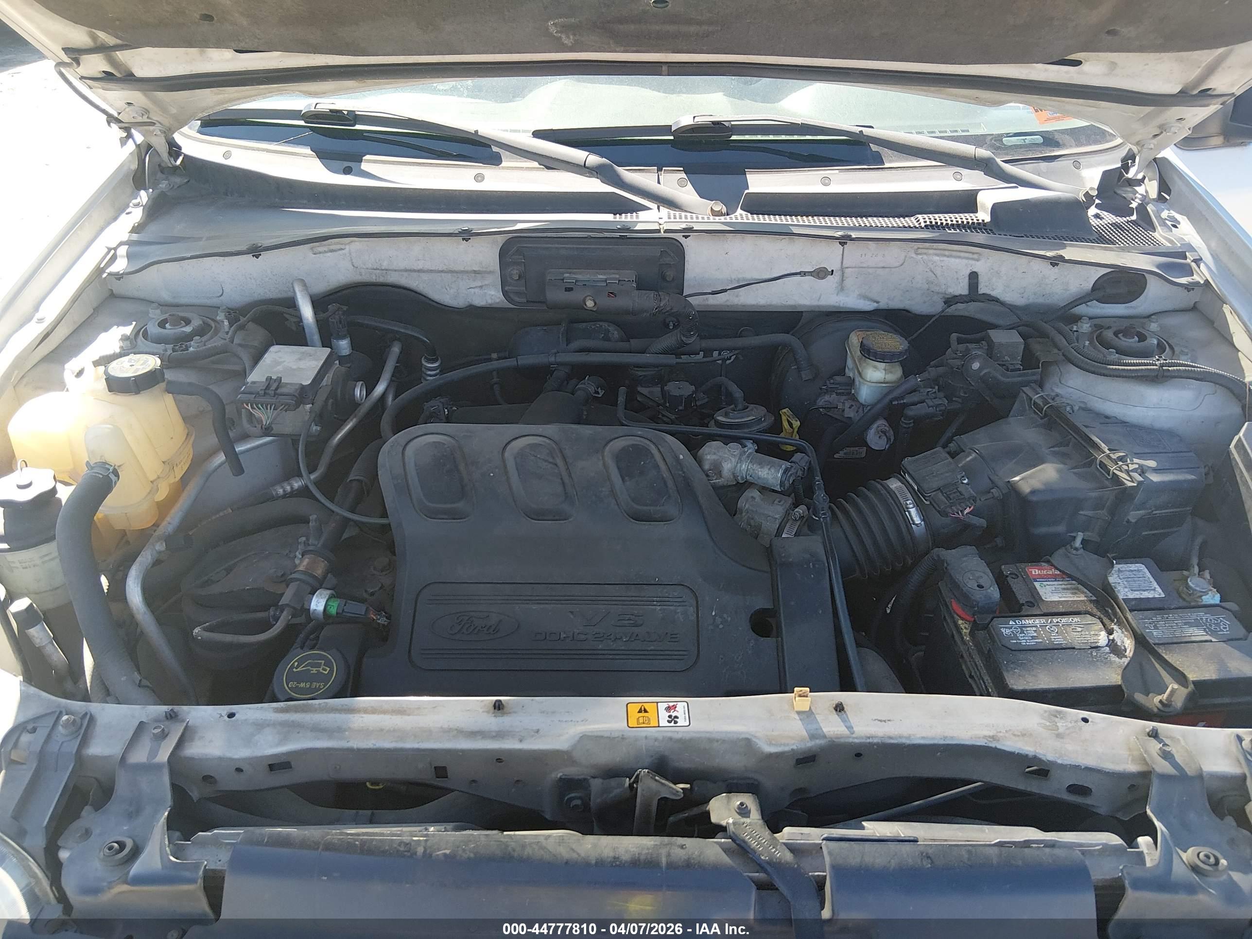 FORD ESCAPE image 10