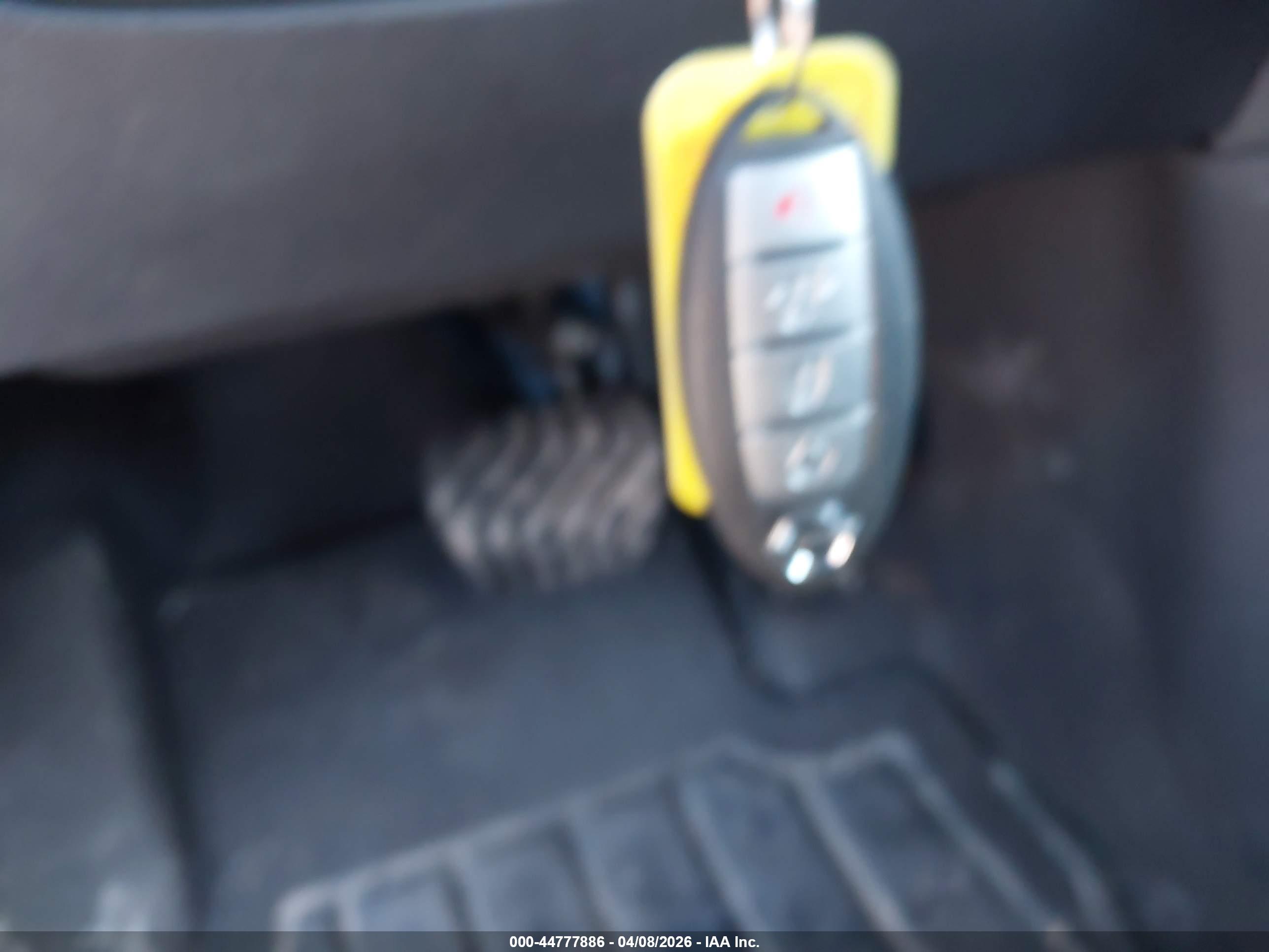NISSAN KICKS image 11