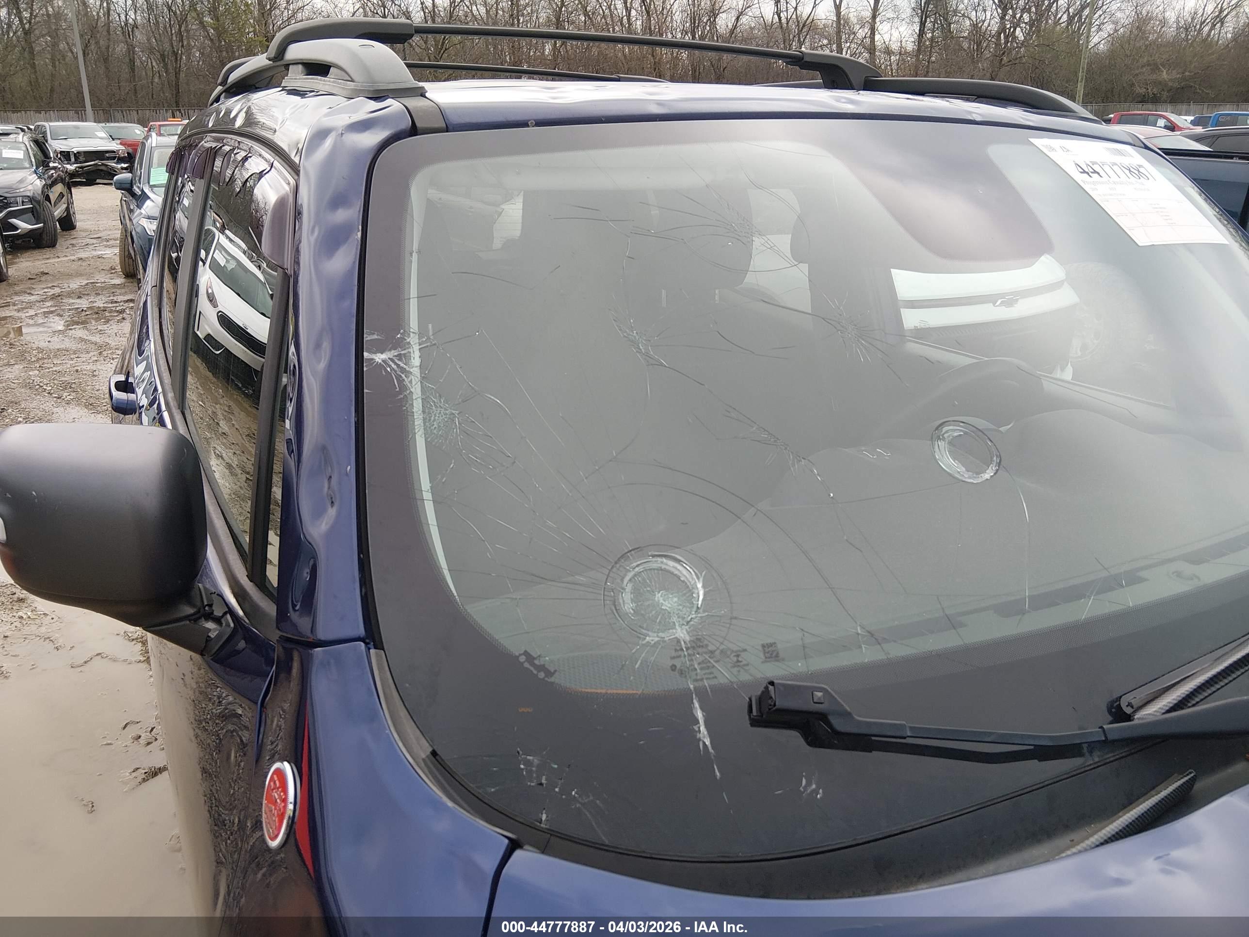 JEEP RENEGADE image 6