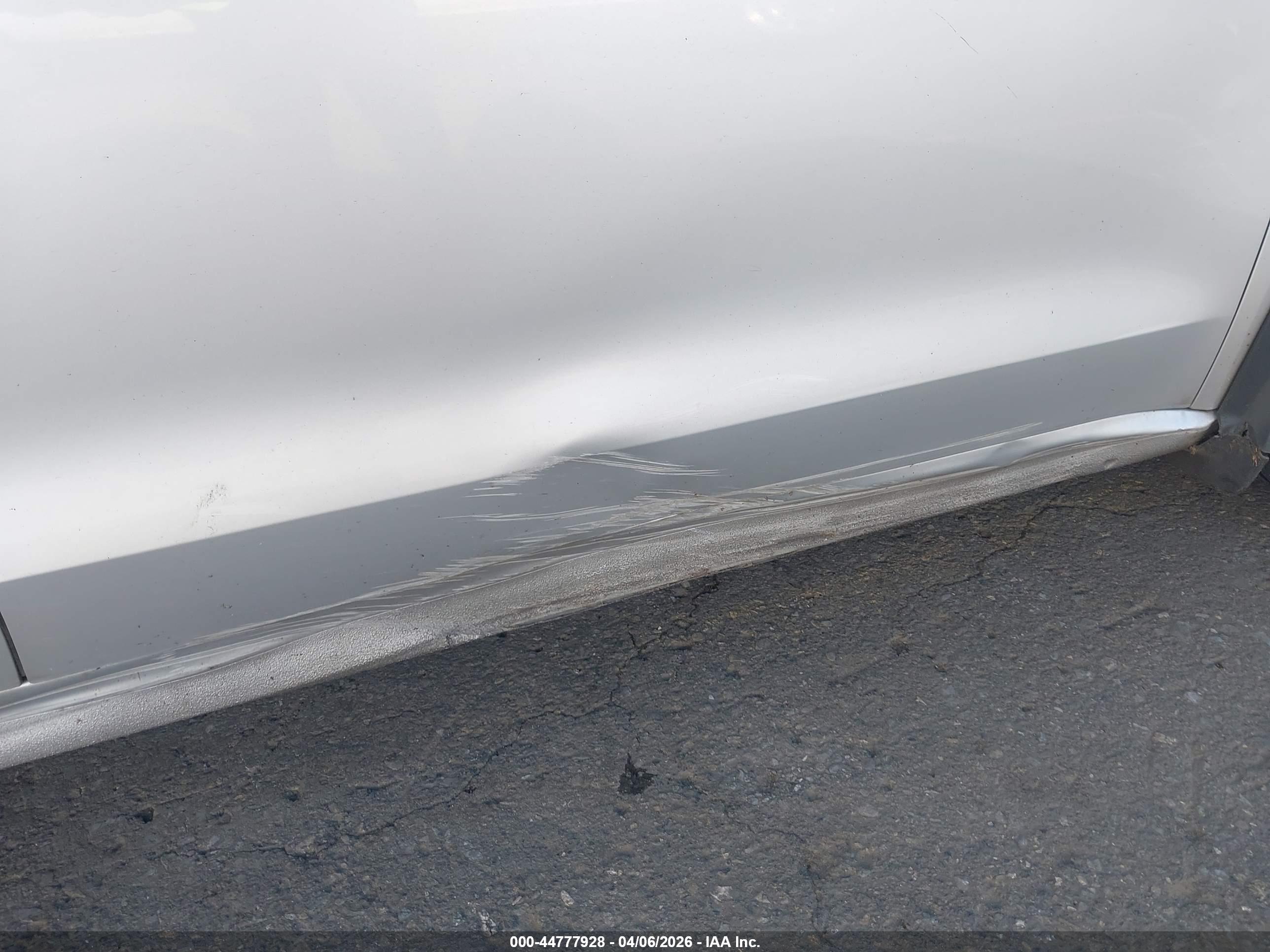 VOLKSWAGEN PASSAT image 6
