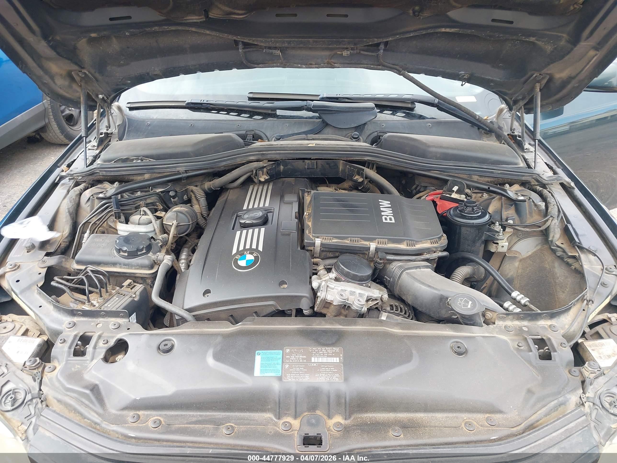 BMW 535XI image 10