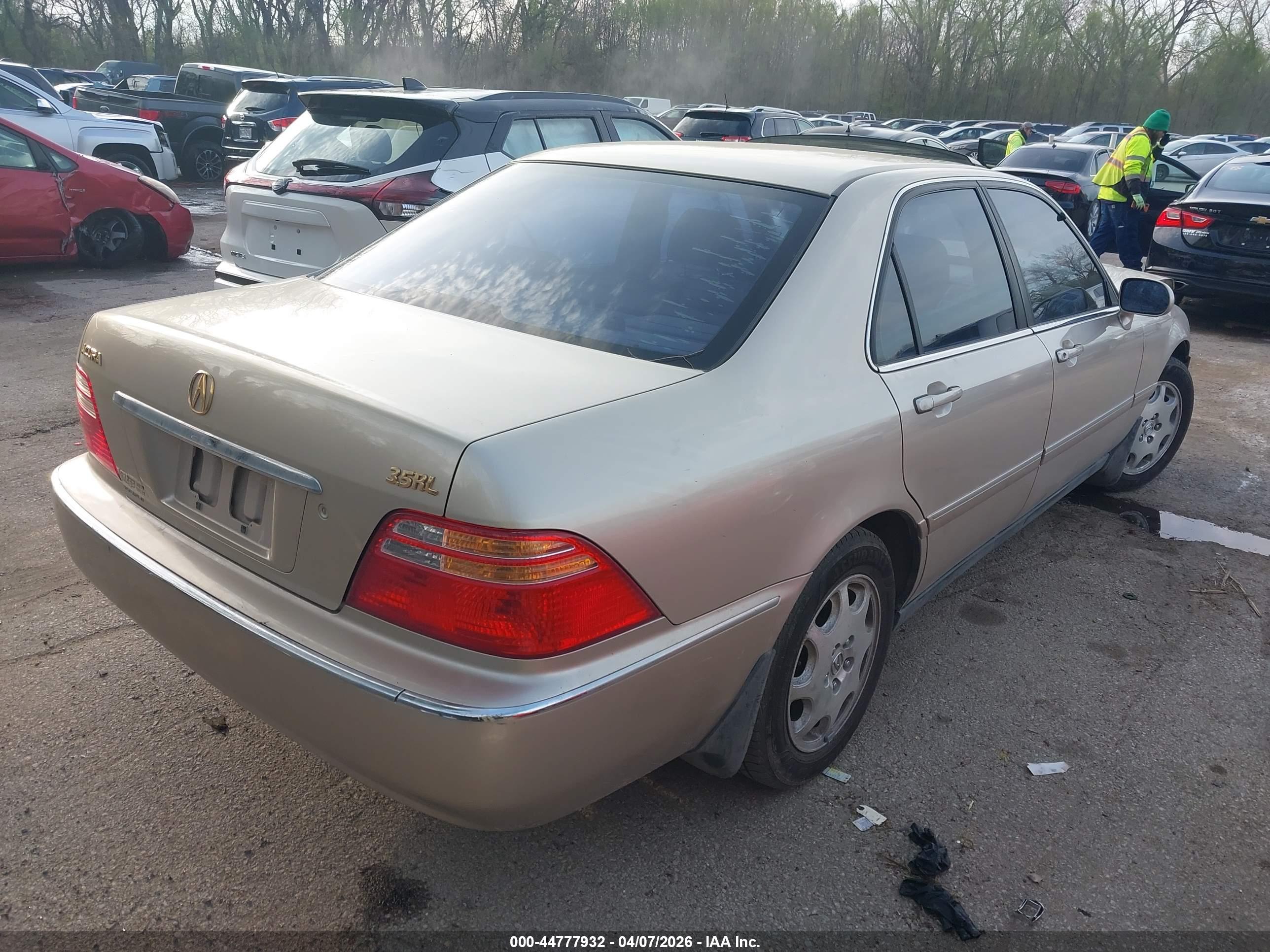 ACURA RL image 4