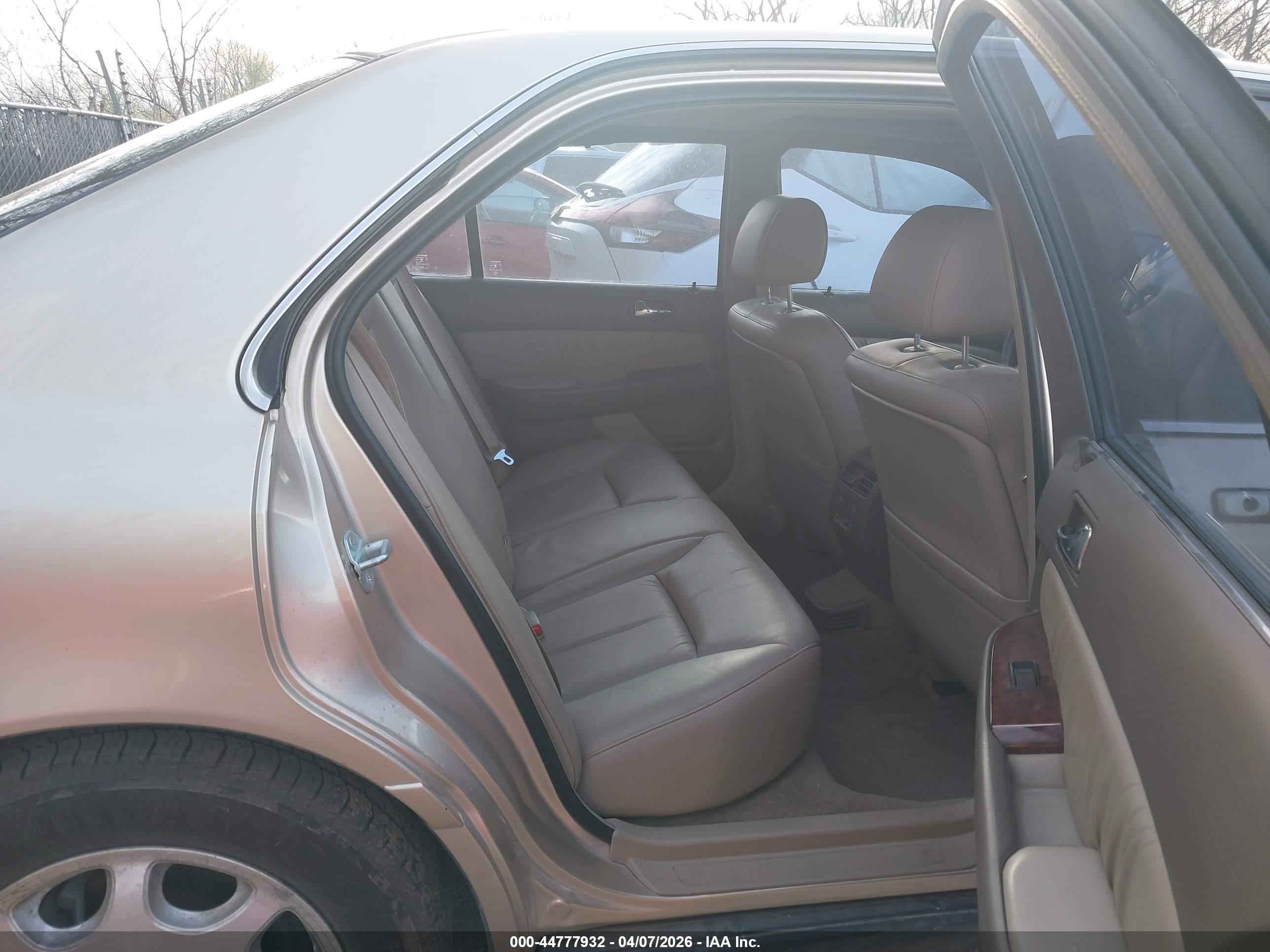 ACURA RL image 8