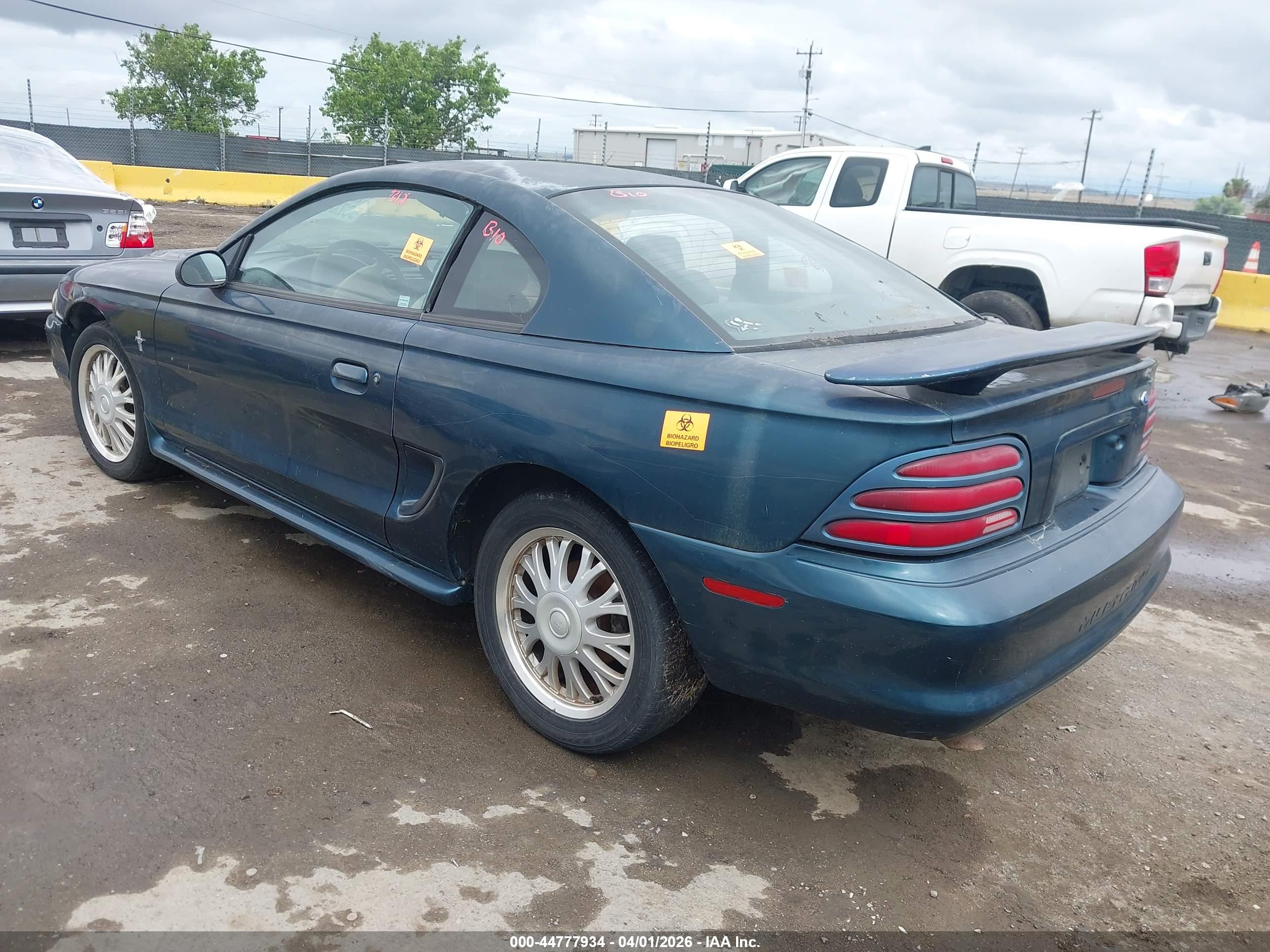 FORD MUSTANG image 3