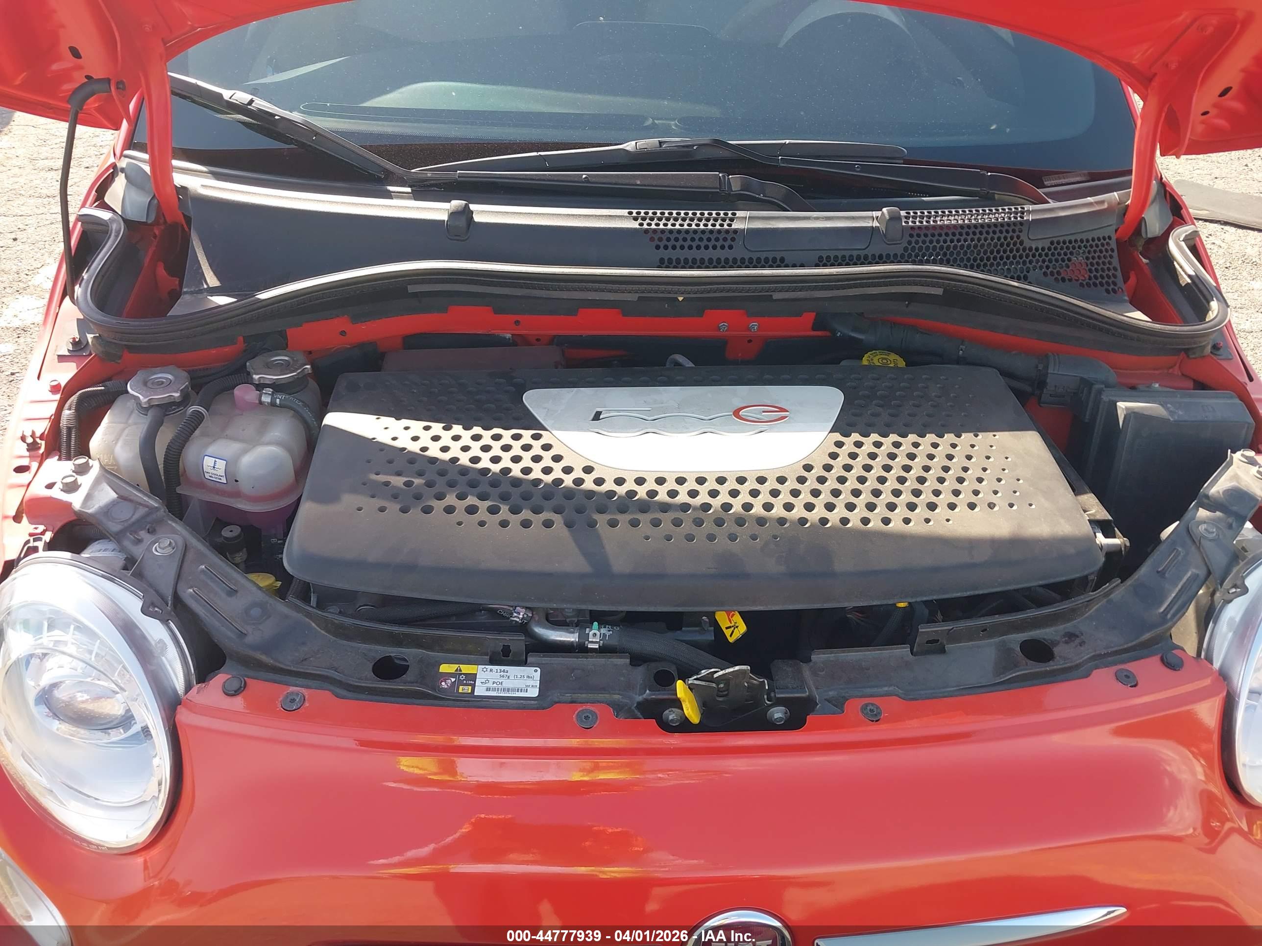 FIAT 500E image 10