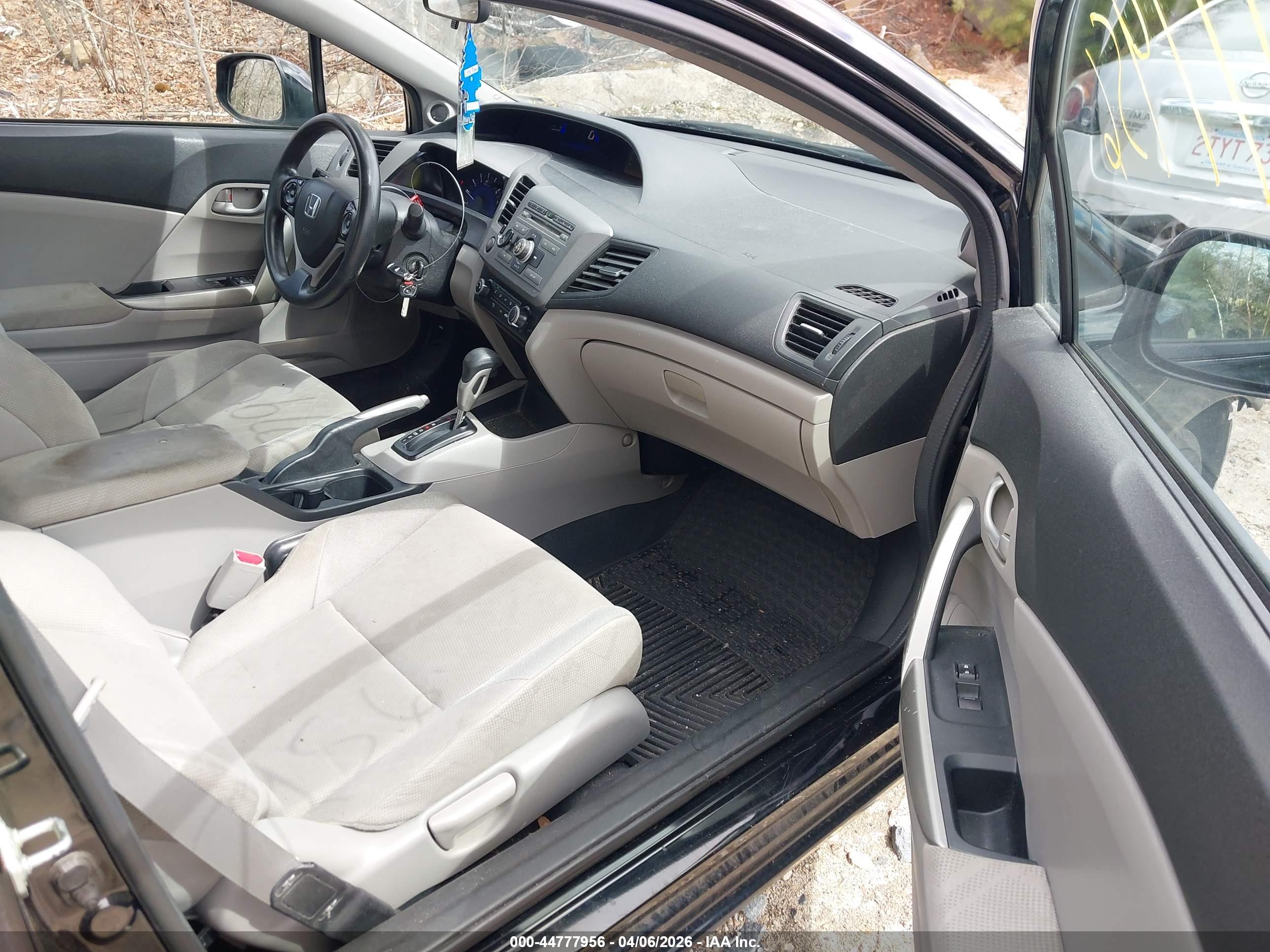 HONDA CIVIC image 5
