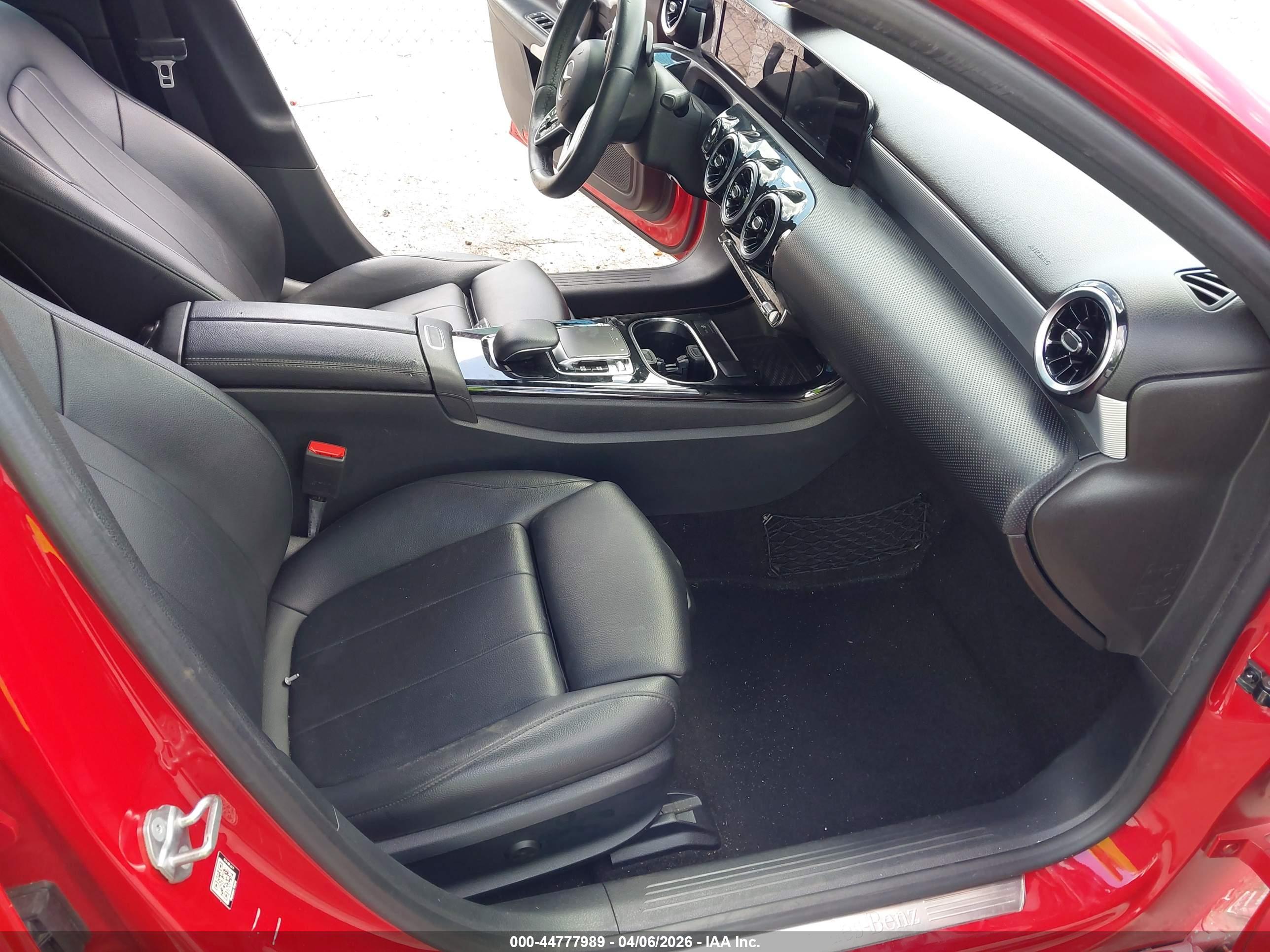 MERCEDES-BENZ A image 5