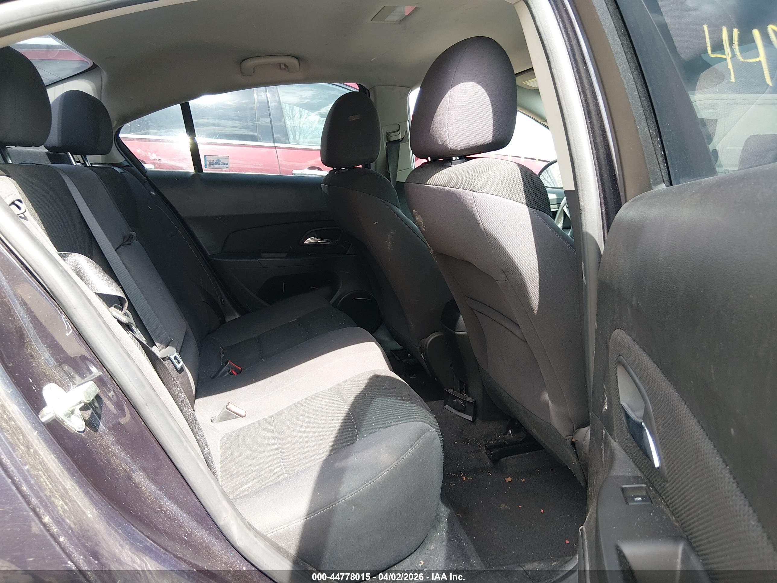 CHEVROLET CRUZE image 8