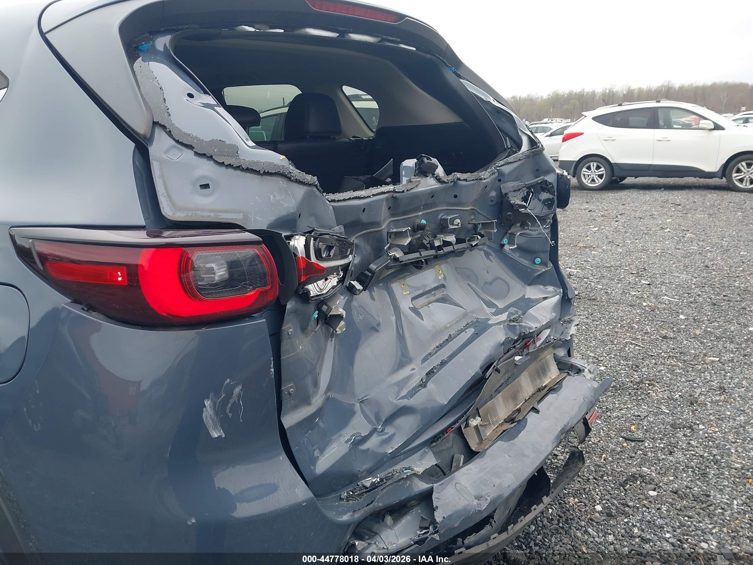 MAZDA CX-5 image 6