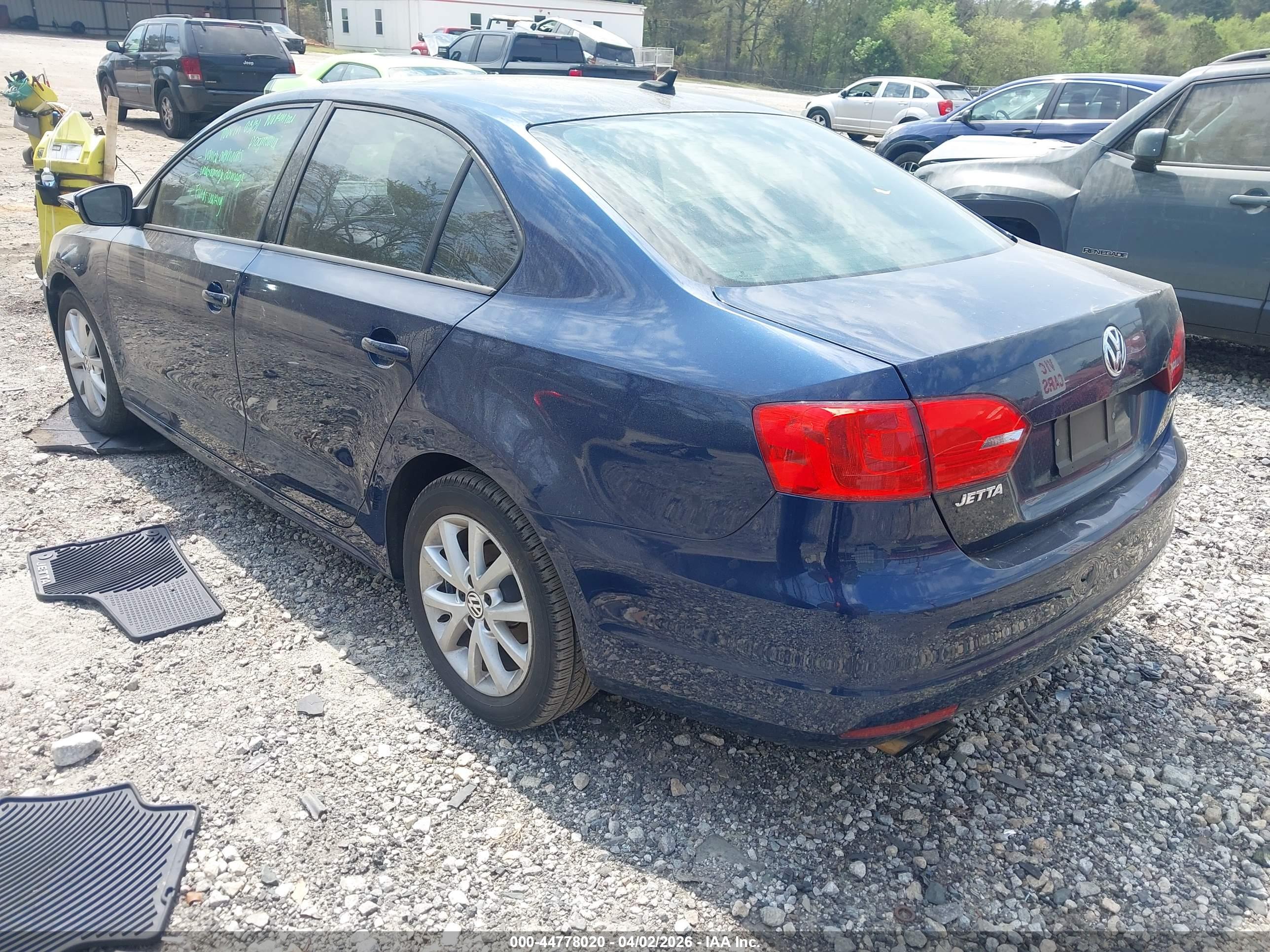 VOLKSWAGEN JETTA image 3