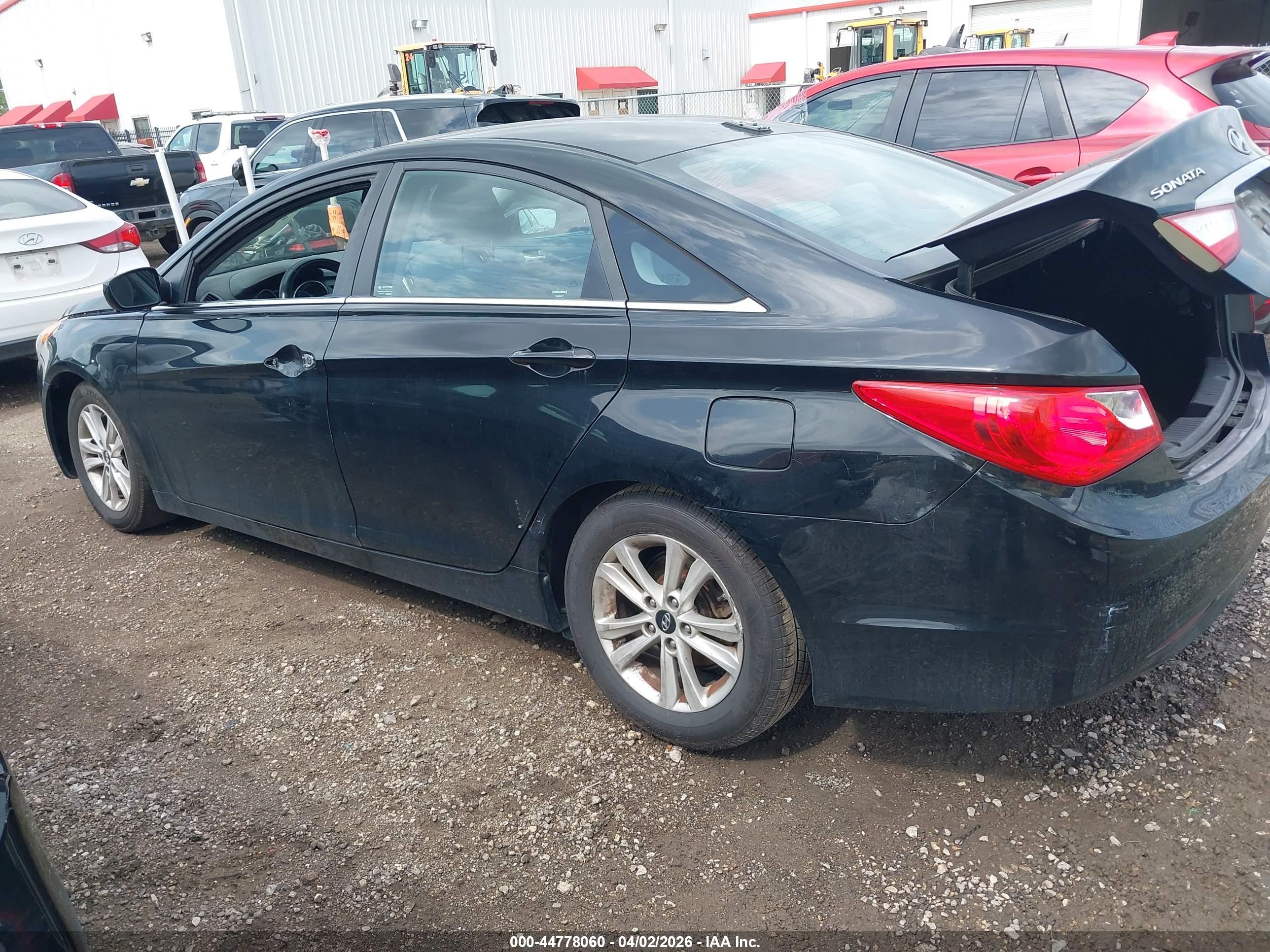 HYUNDAI SONATA image 3
