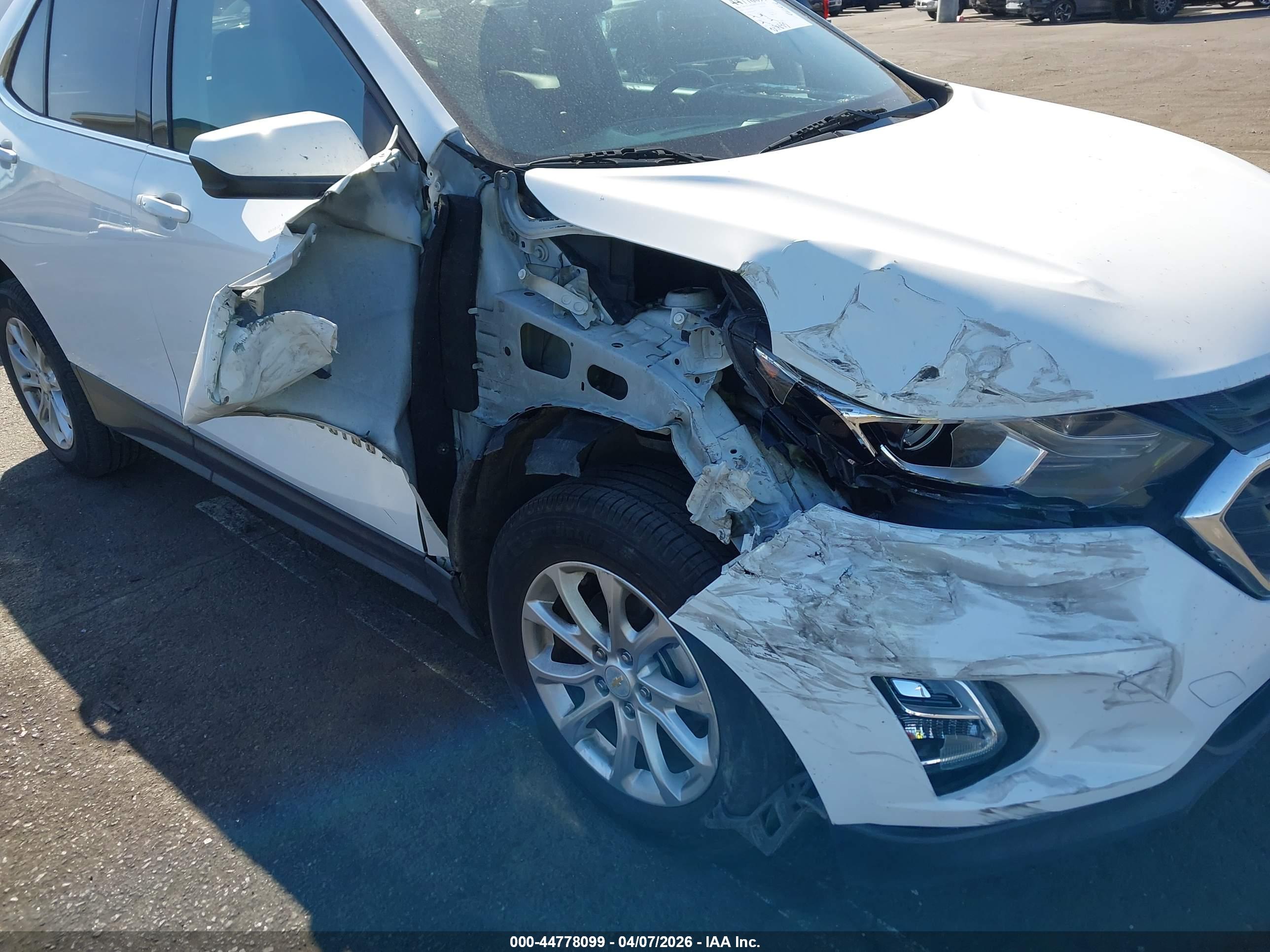 CHEVROLET EQUINOX image 6