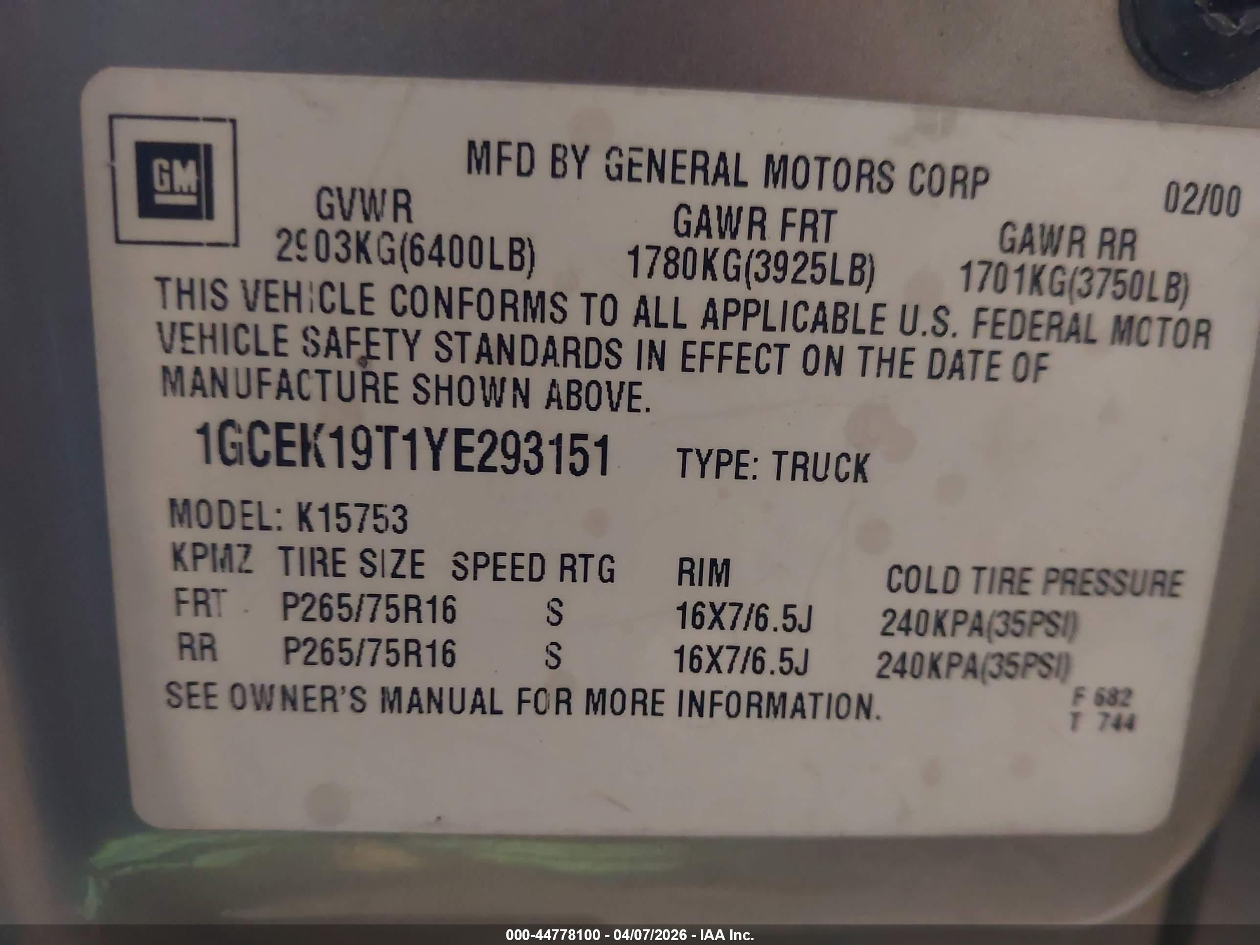 CHEVROLET SILVERADO image 9