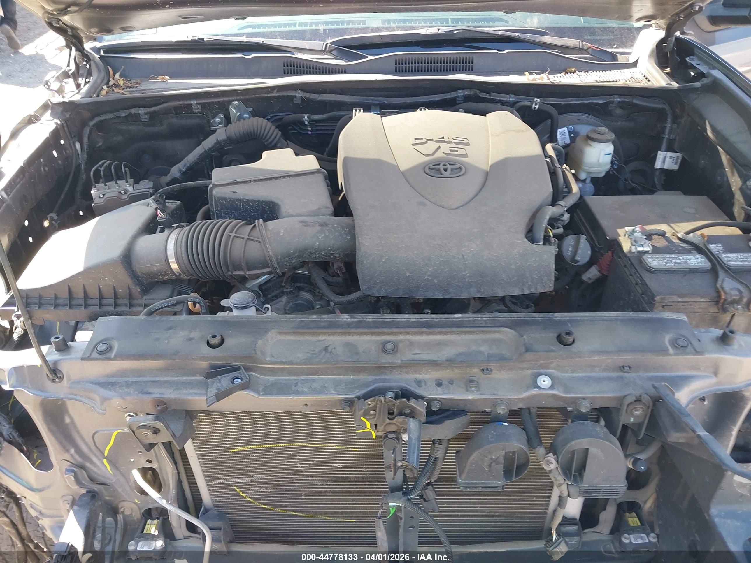 TOYOTA TACOMA image 10