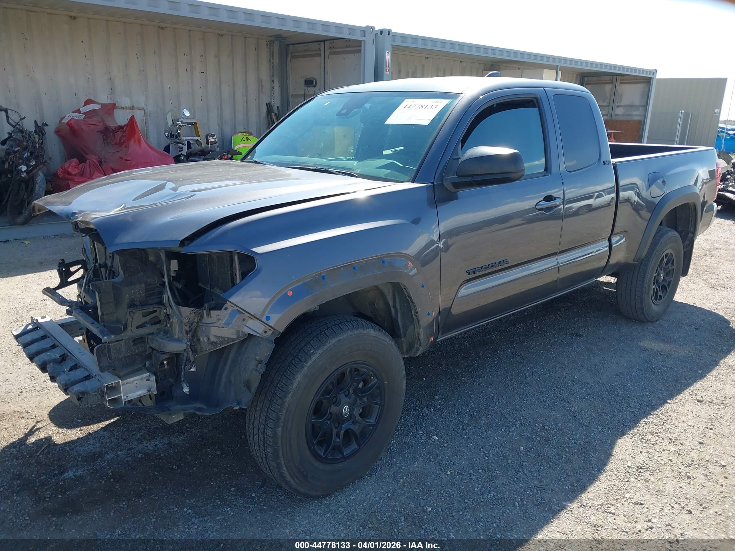 TOYOTA TACOMA image 2