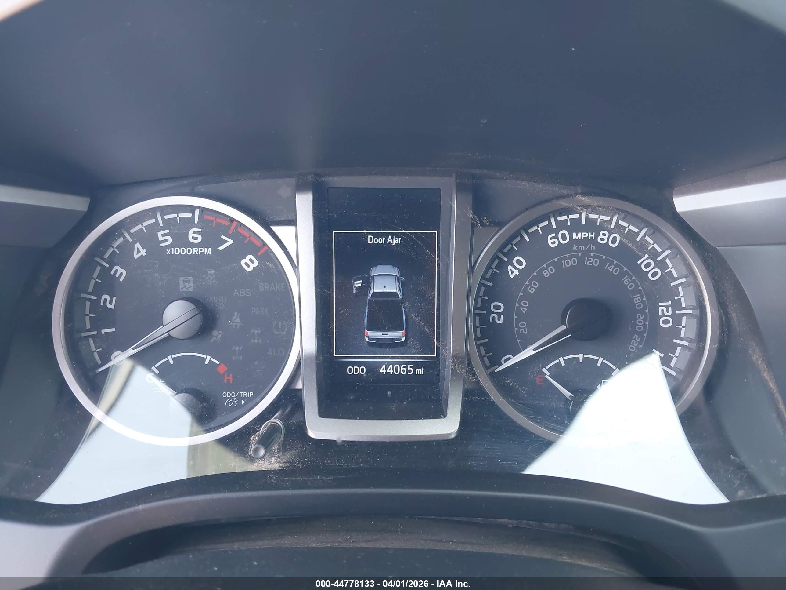 TOYOTA TACOMA image 7