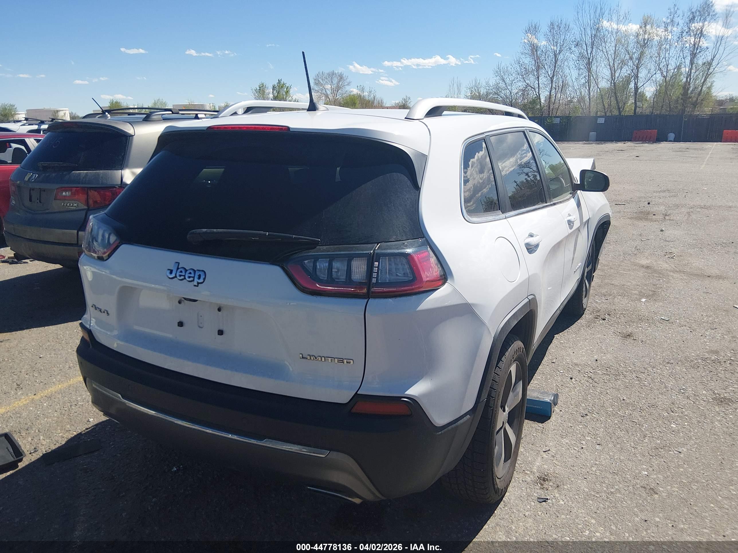 JEEP CHEROKEE image 4