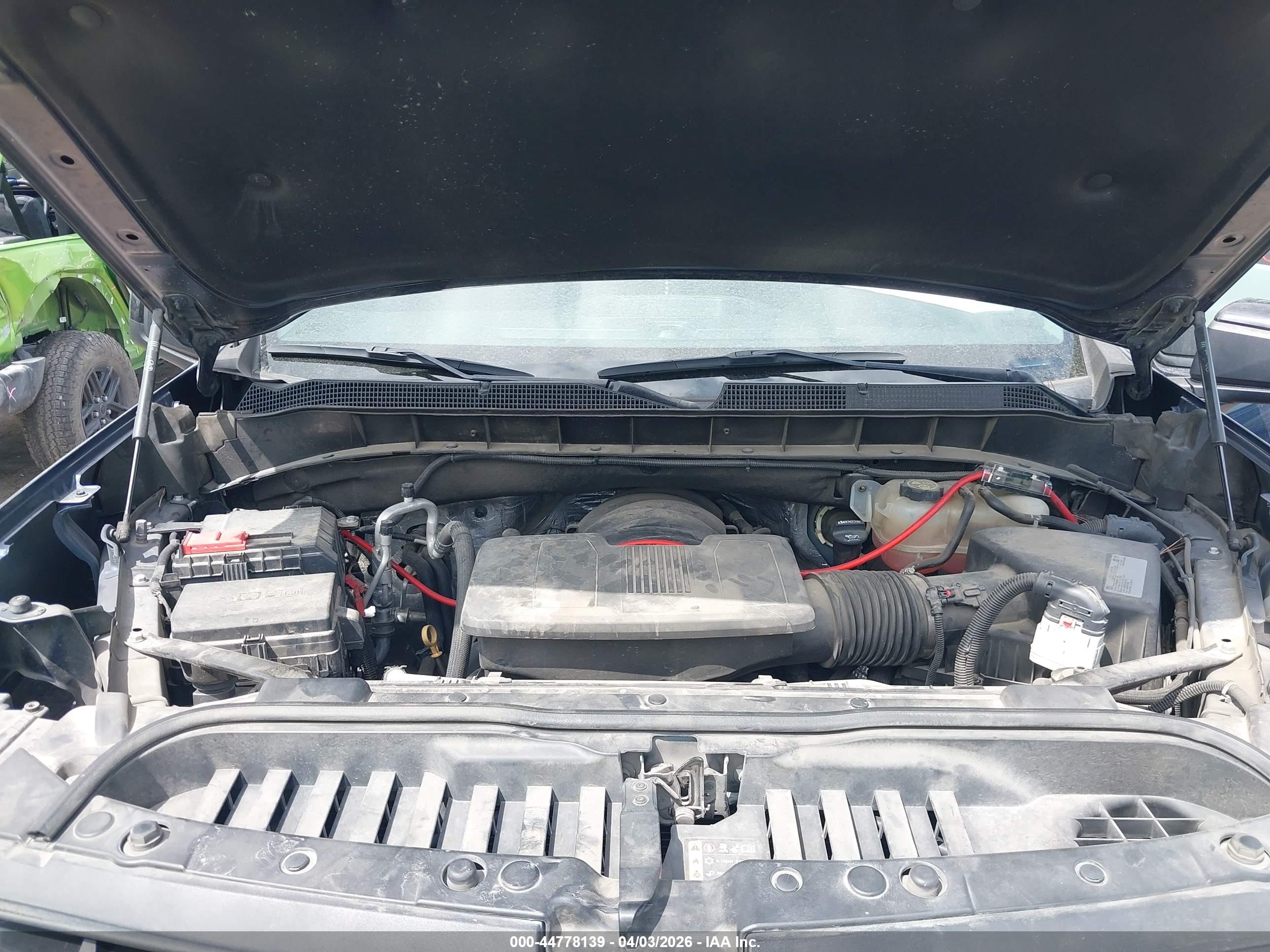 CHEVROLET SILVERADO image 10