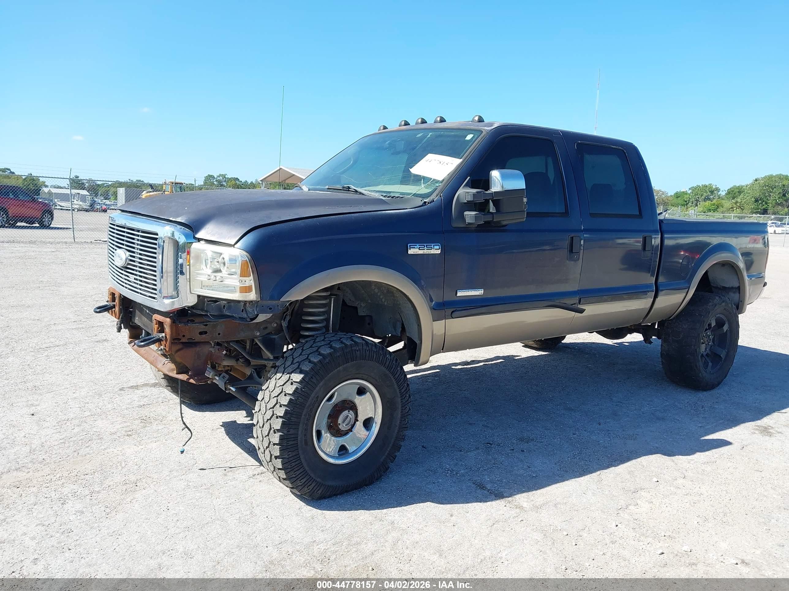 FORD F250 image 2