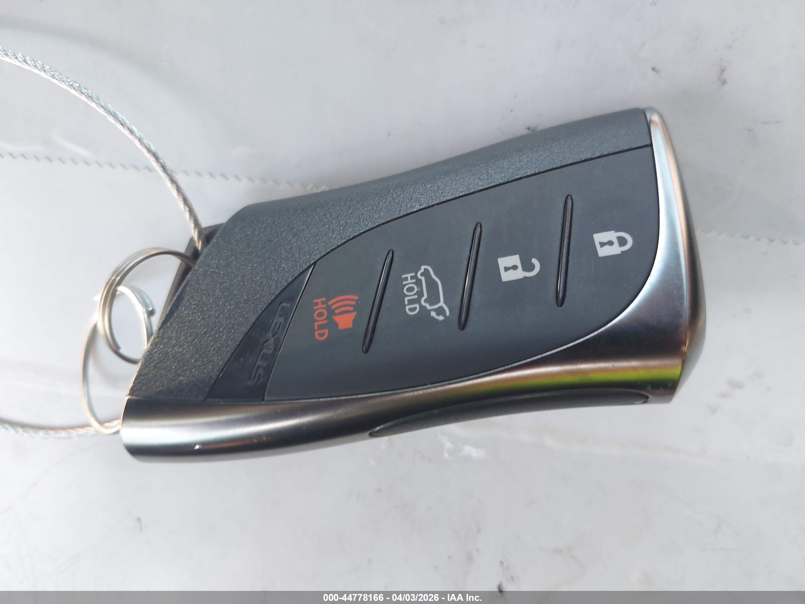 LEXUS RX image 11